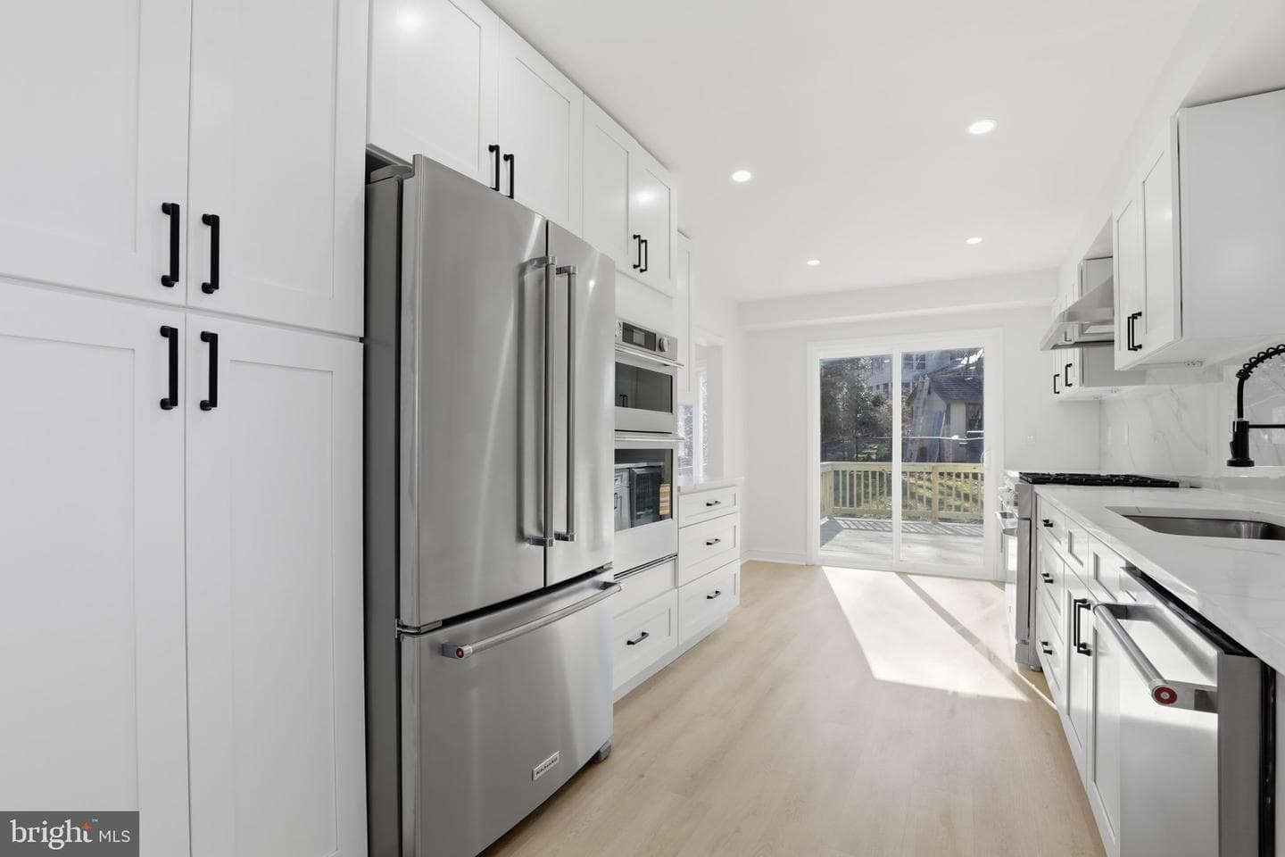 311 Ellsworth Drive photo 15