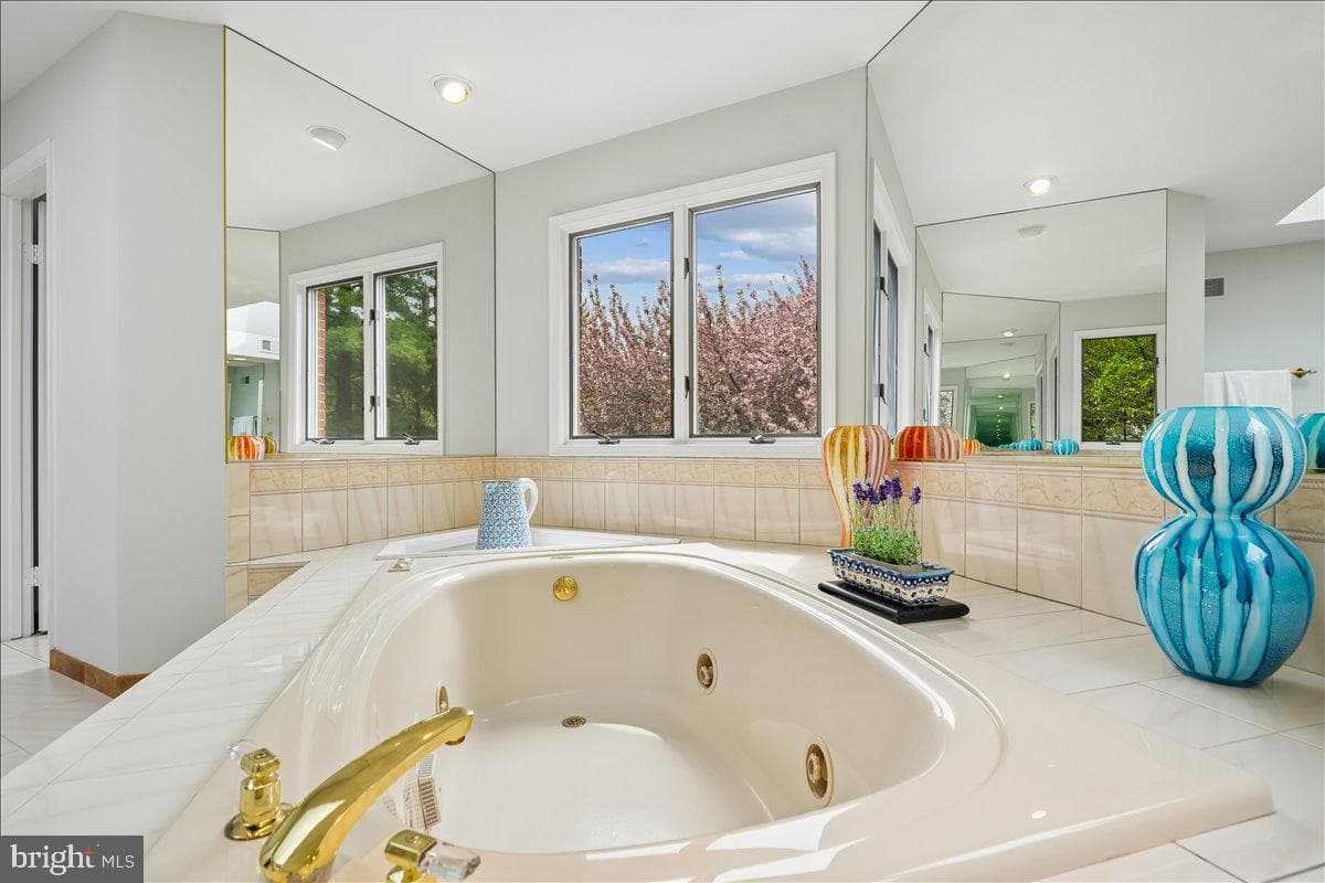 12640 Travilah Road photo 35
