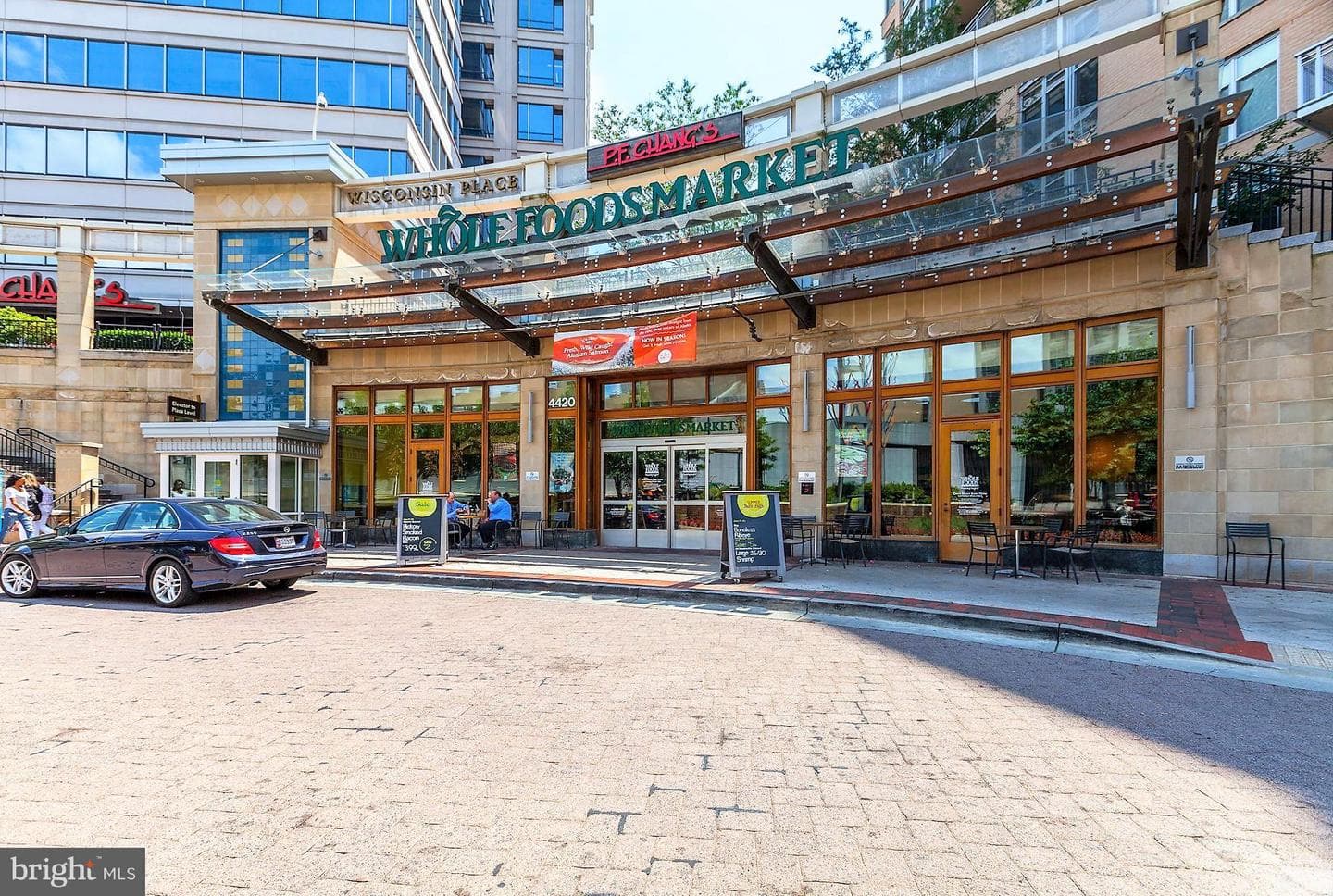 4515 Willard Avenue #708s photo 33
