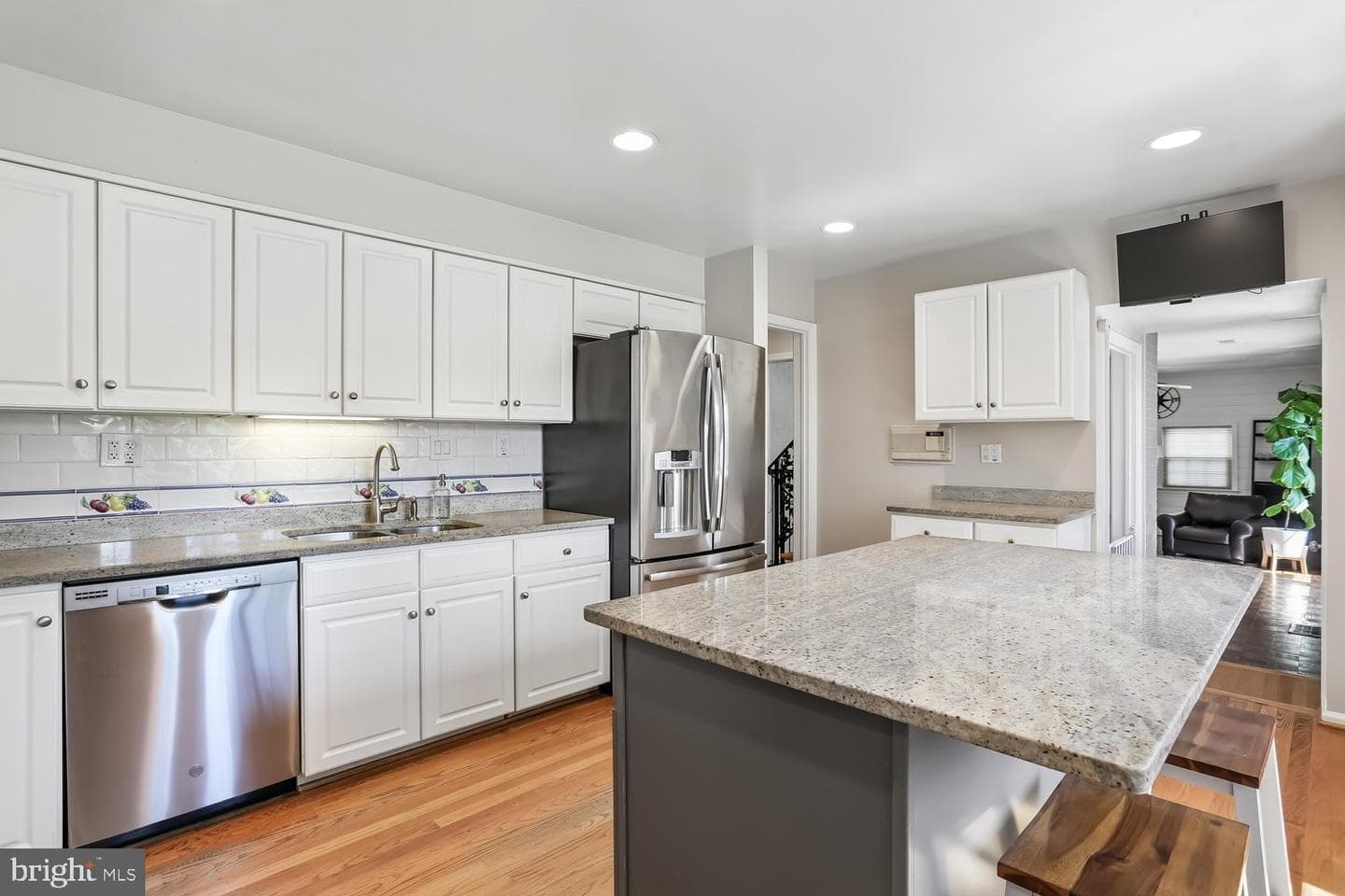 14338 Chesterfield Road photo 12