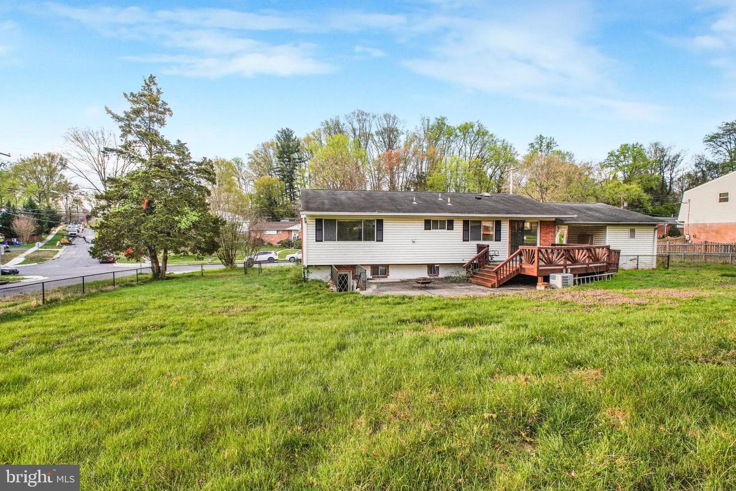 1118 Downs Drive photo 30