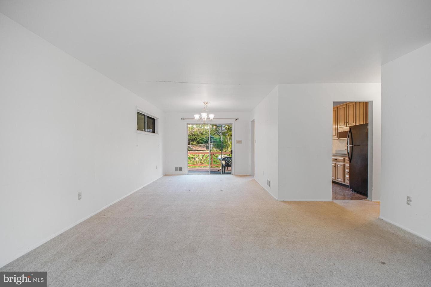 1118 Downs Drive photo 5