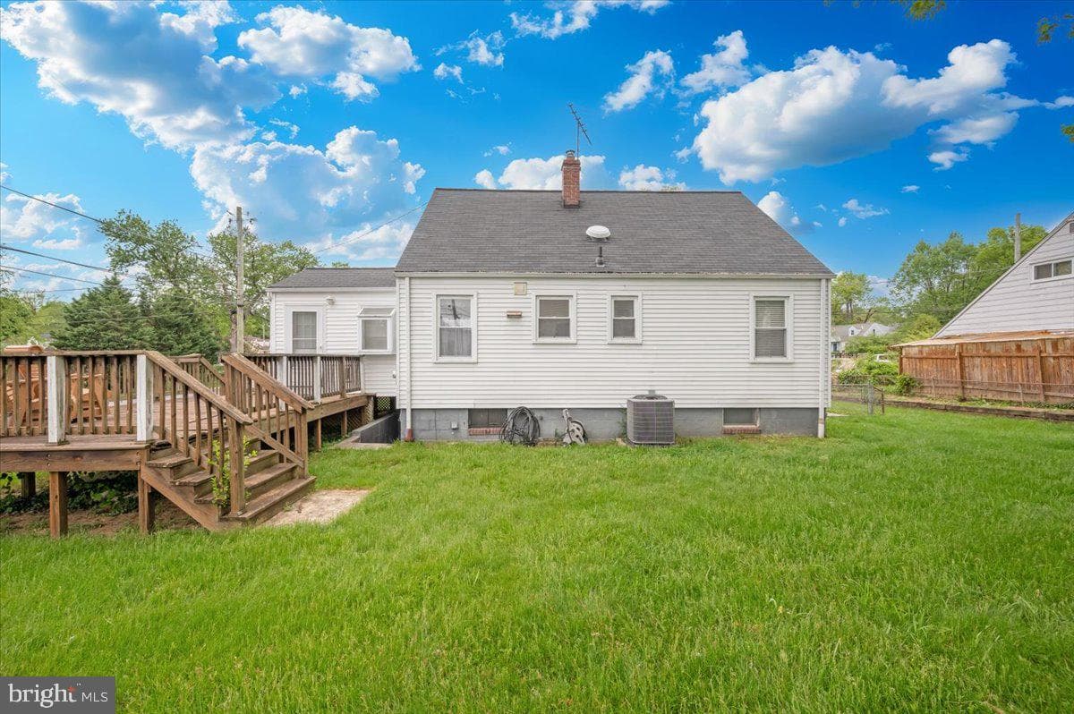 9813 Braddock Road photo 40