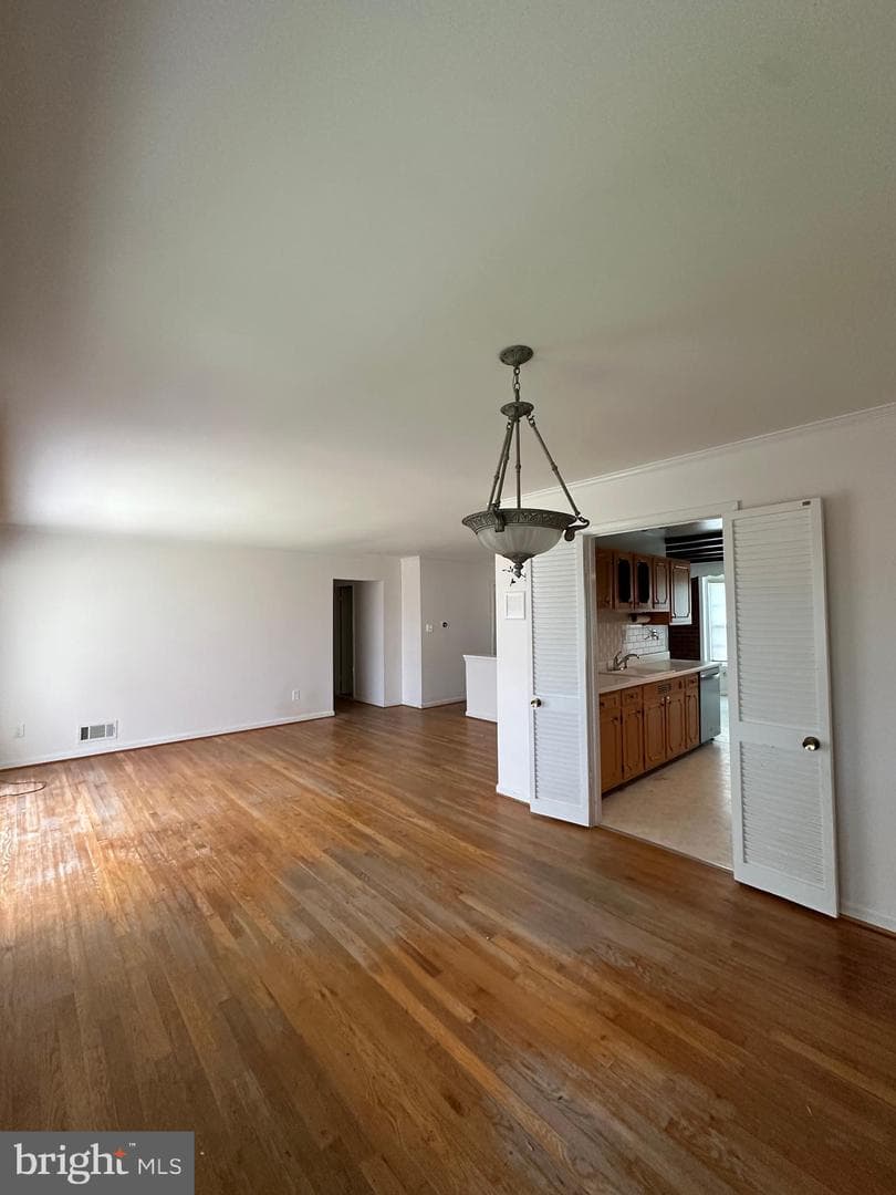 6621 Sulky Lane photo 22