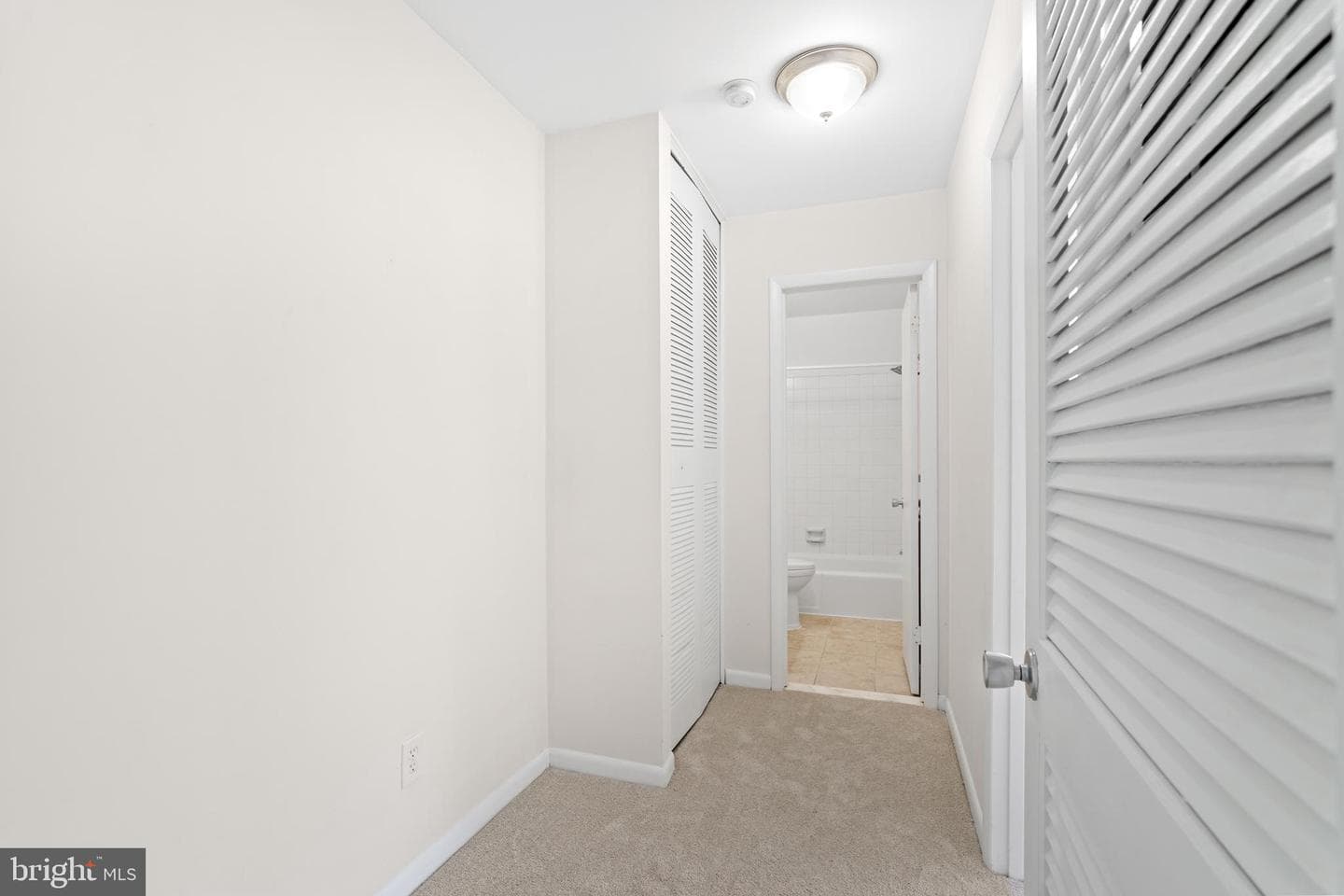 10630 Montrose Avenue #104 photo 10