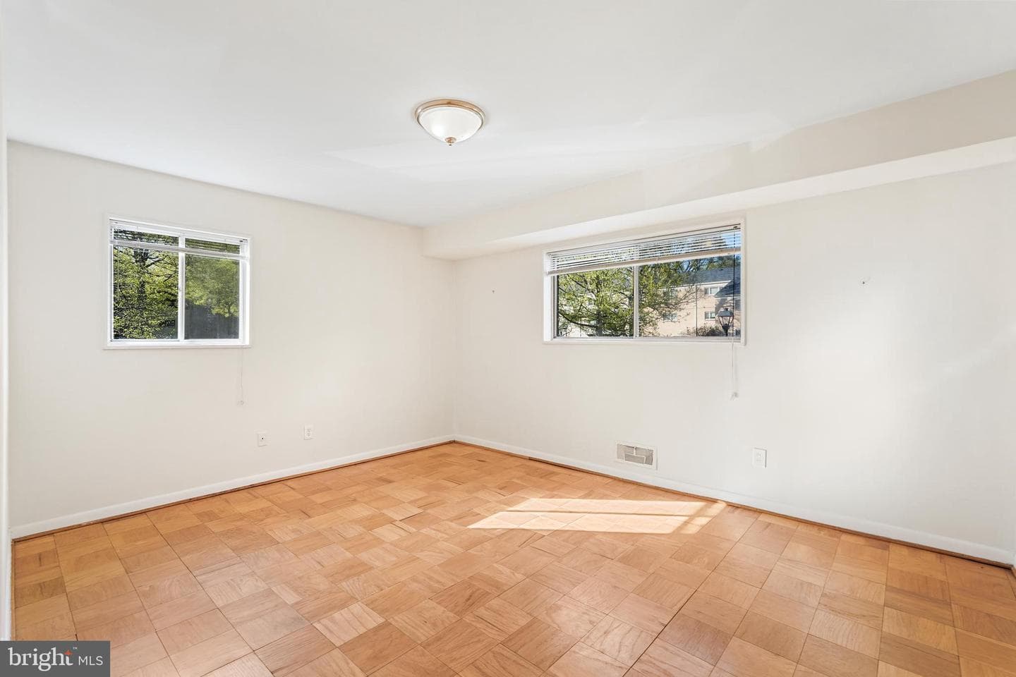 10630 Montrose Avenue #104 photo 14
