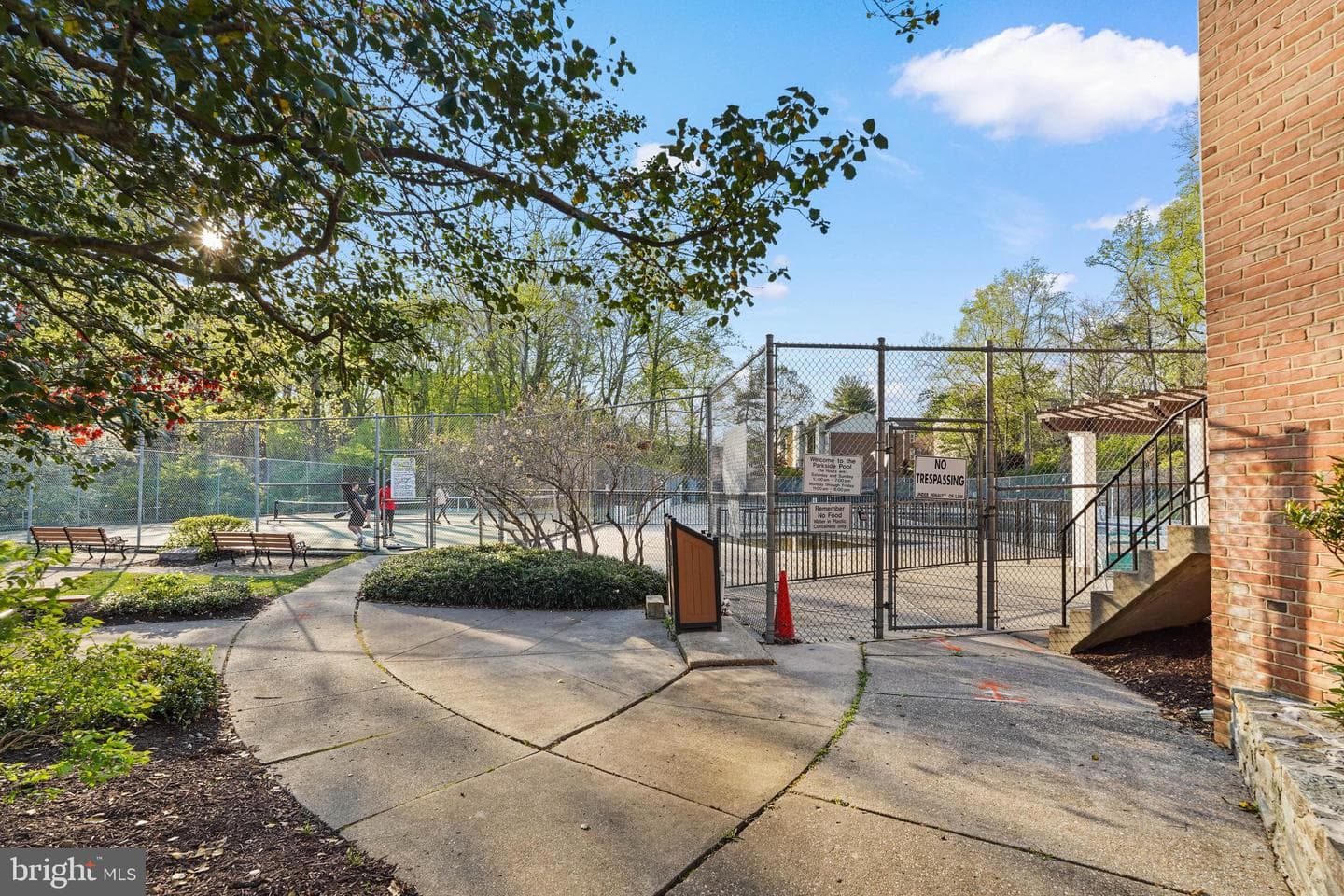 10630 Montrose Avenue #104 photo 29