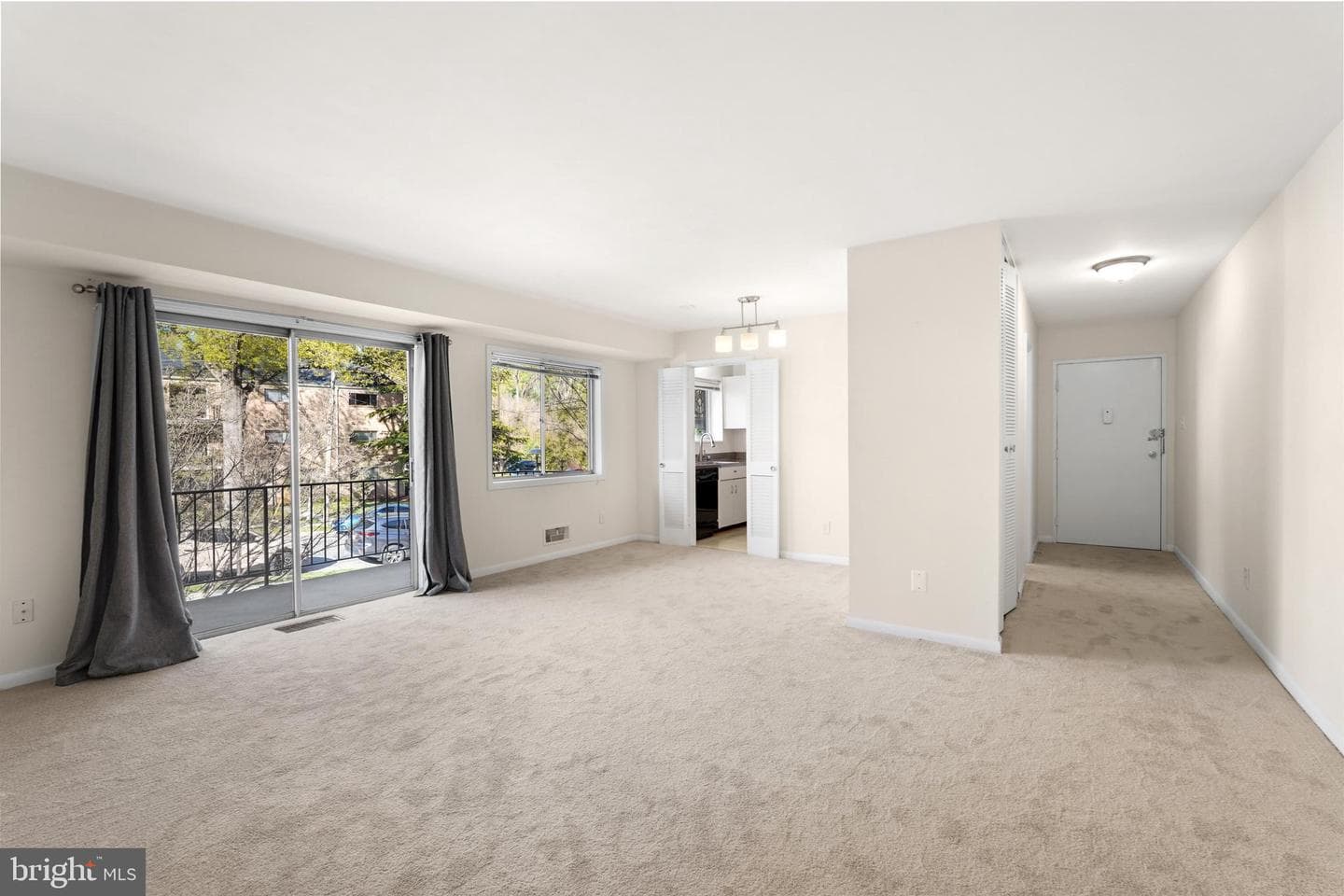 10630 Montrose Avenue #104 photo 4