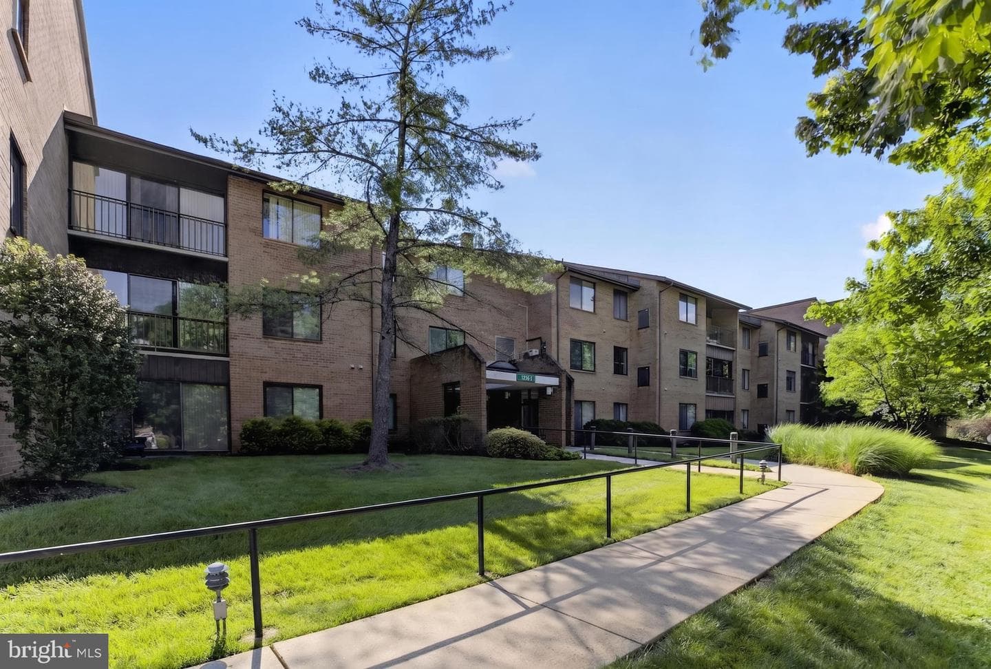 15301 Pine Orchard Drive #86-3k photo 34