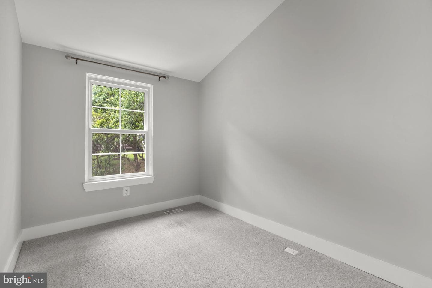 20517 Staffordshire Drive photo 21