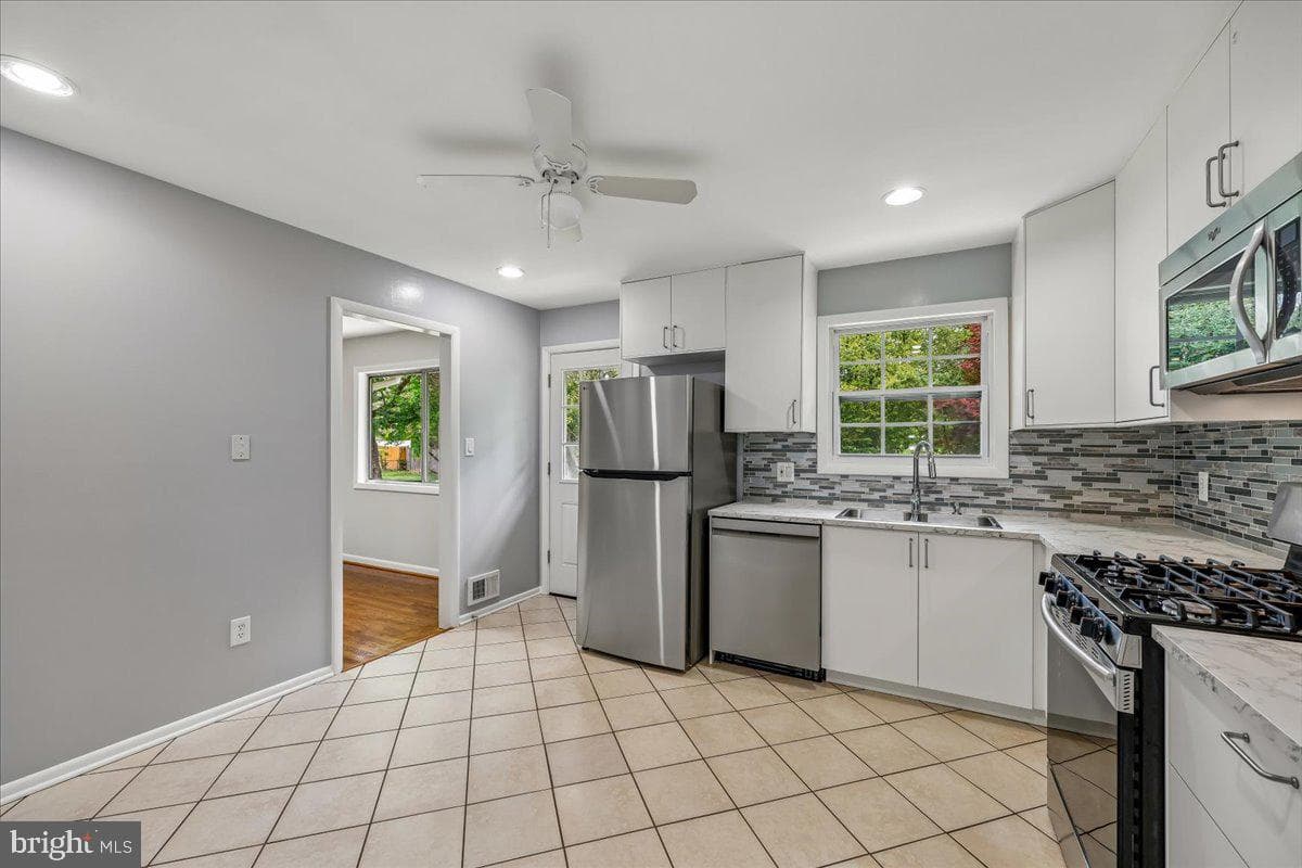 5315 Manorfield Road photo 29
