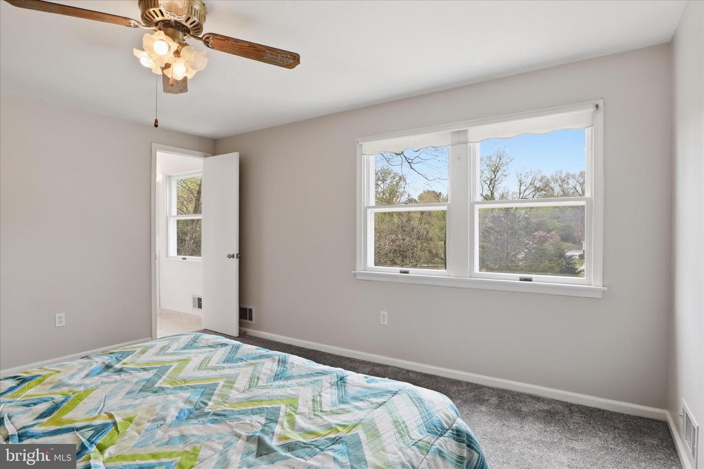16405 Keats Terrace photo 22