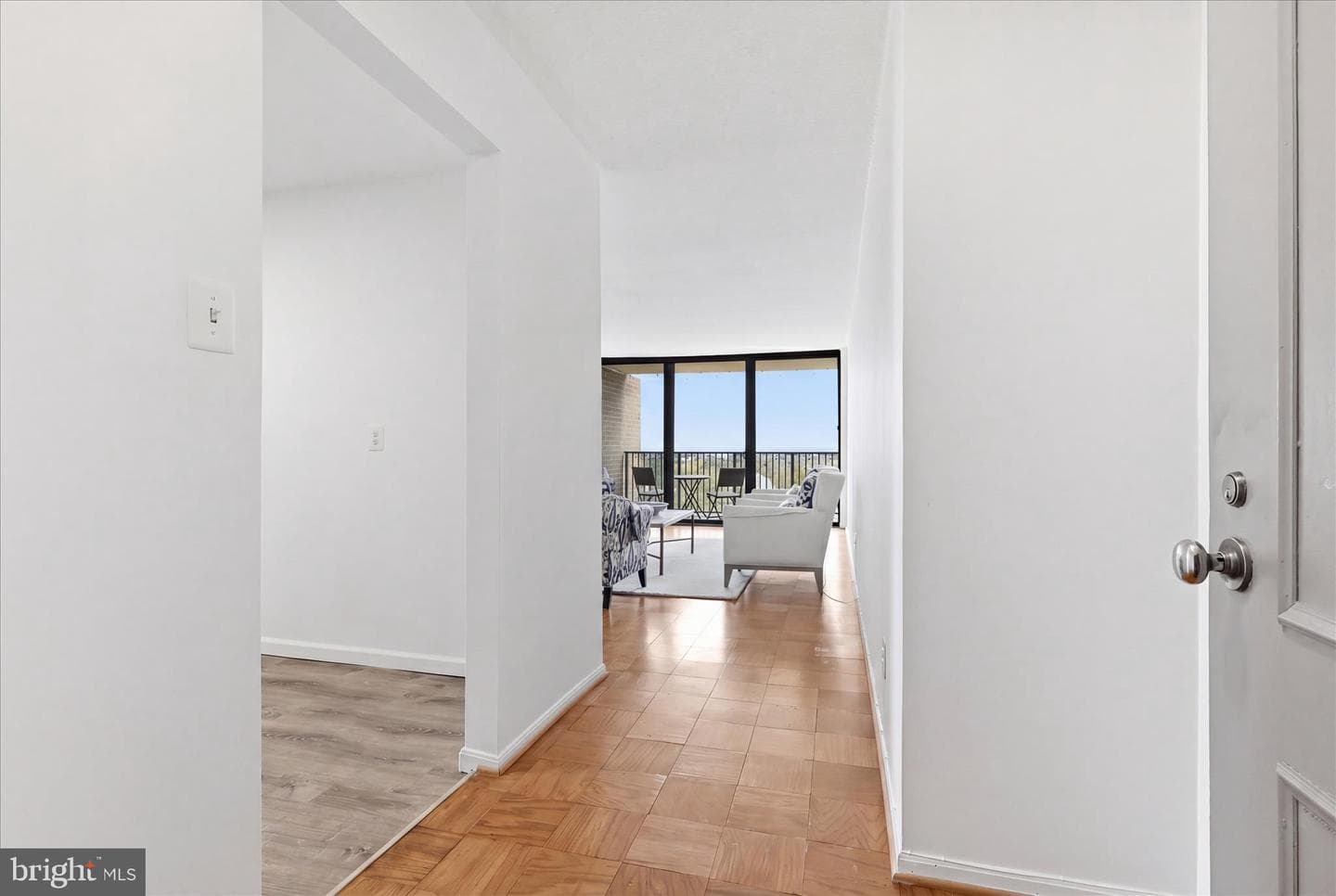 118 Monroe Street #118-1307 photo 2