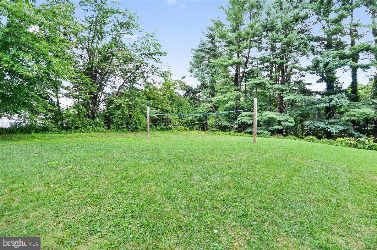13909 Bethpage Lane photo 40