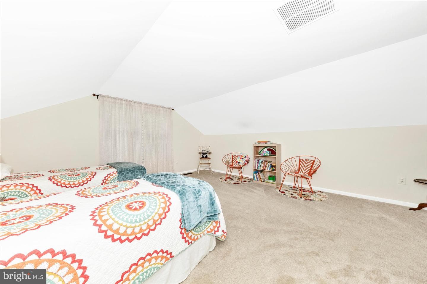 20516 Highland Hall Drive photo 32
