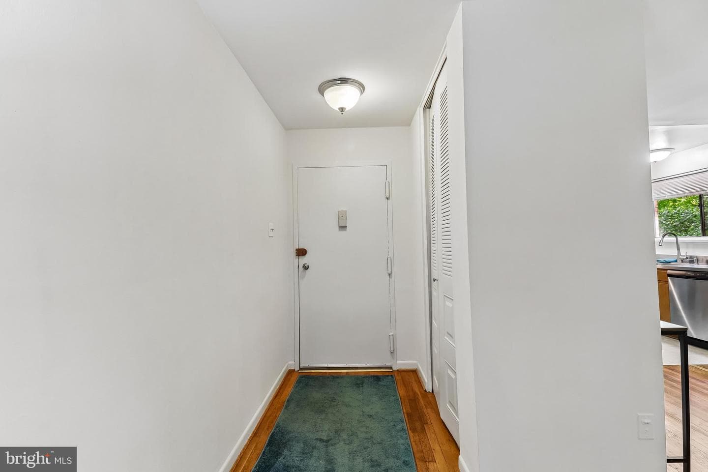 10619 Kenilworth Avenue #103 photo 4