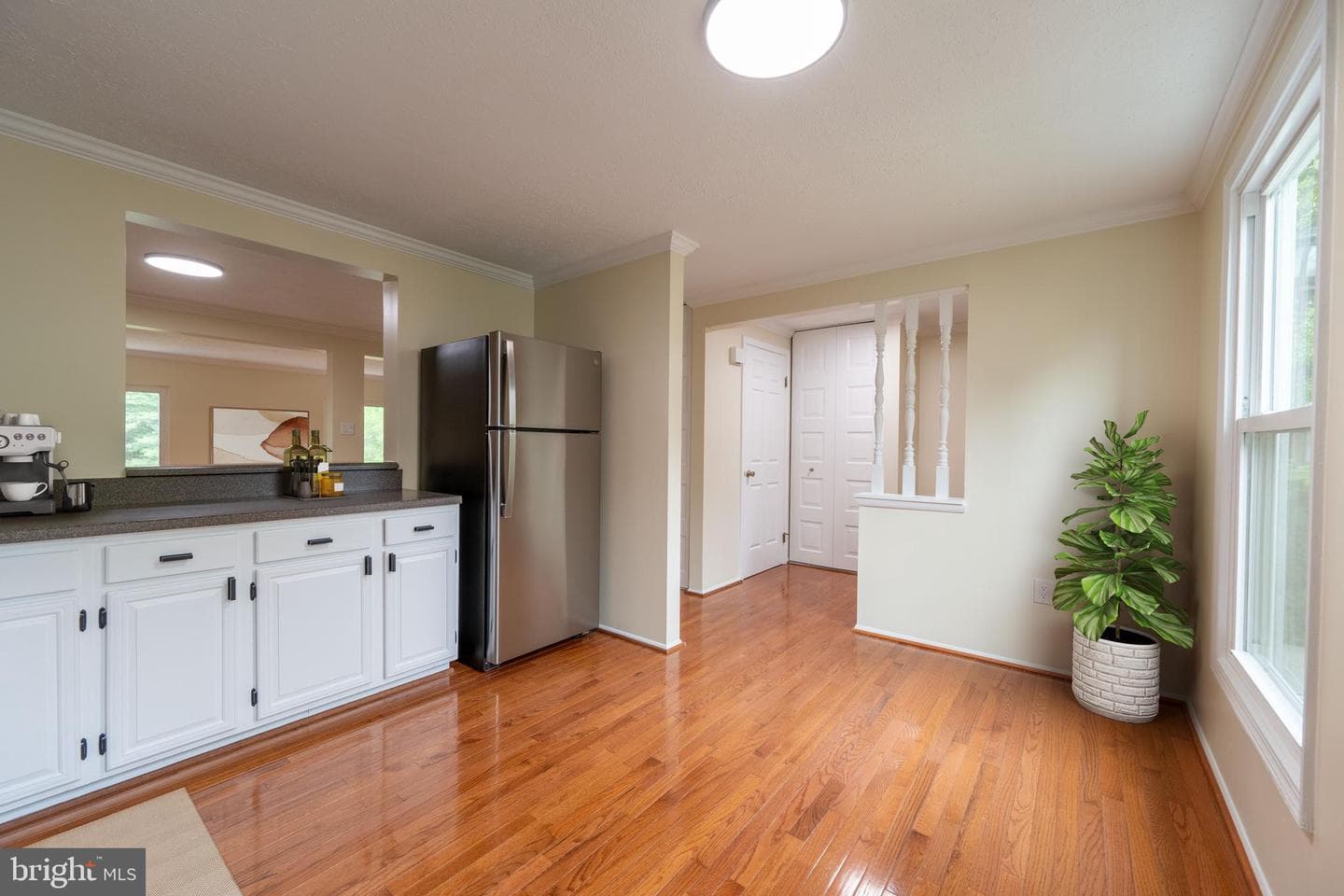 7506 Weatherby Drive photo 8