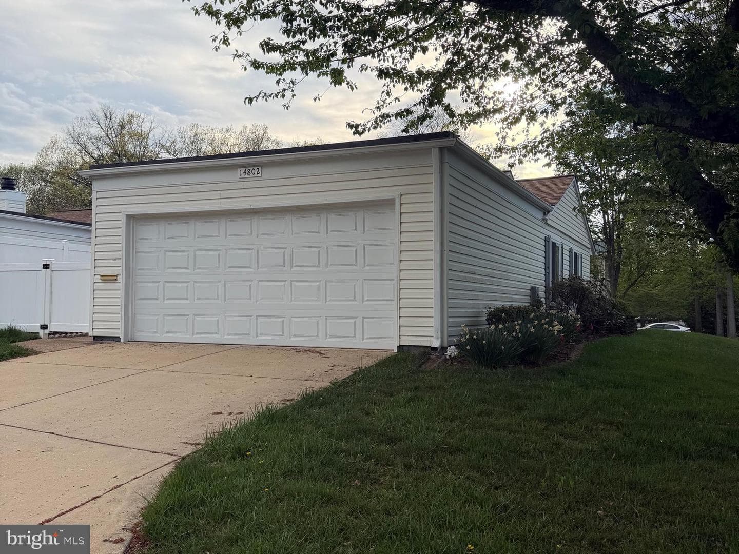 14802 Lindsey Lane #225-B photo 5