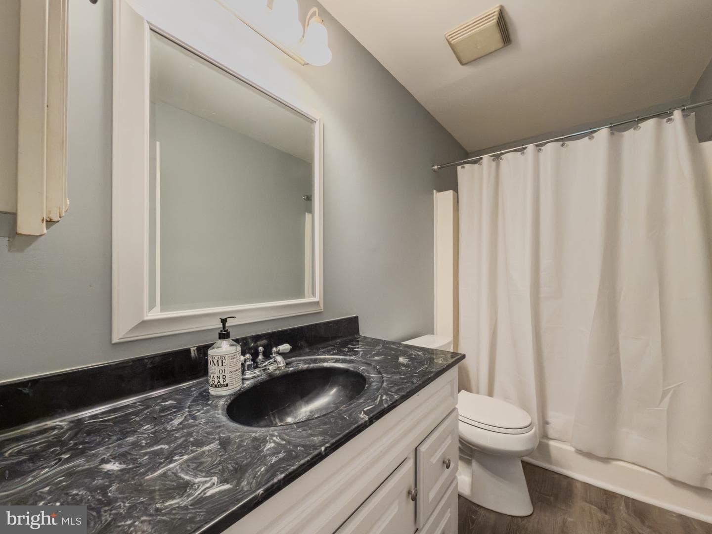 14900 Hydrus Road photo 15