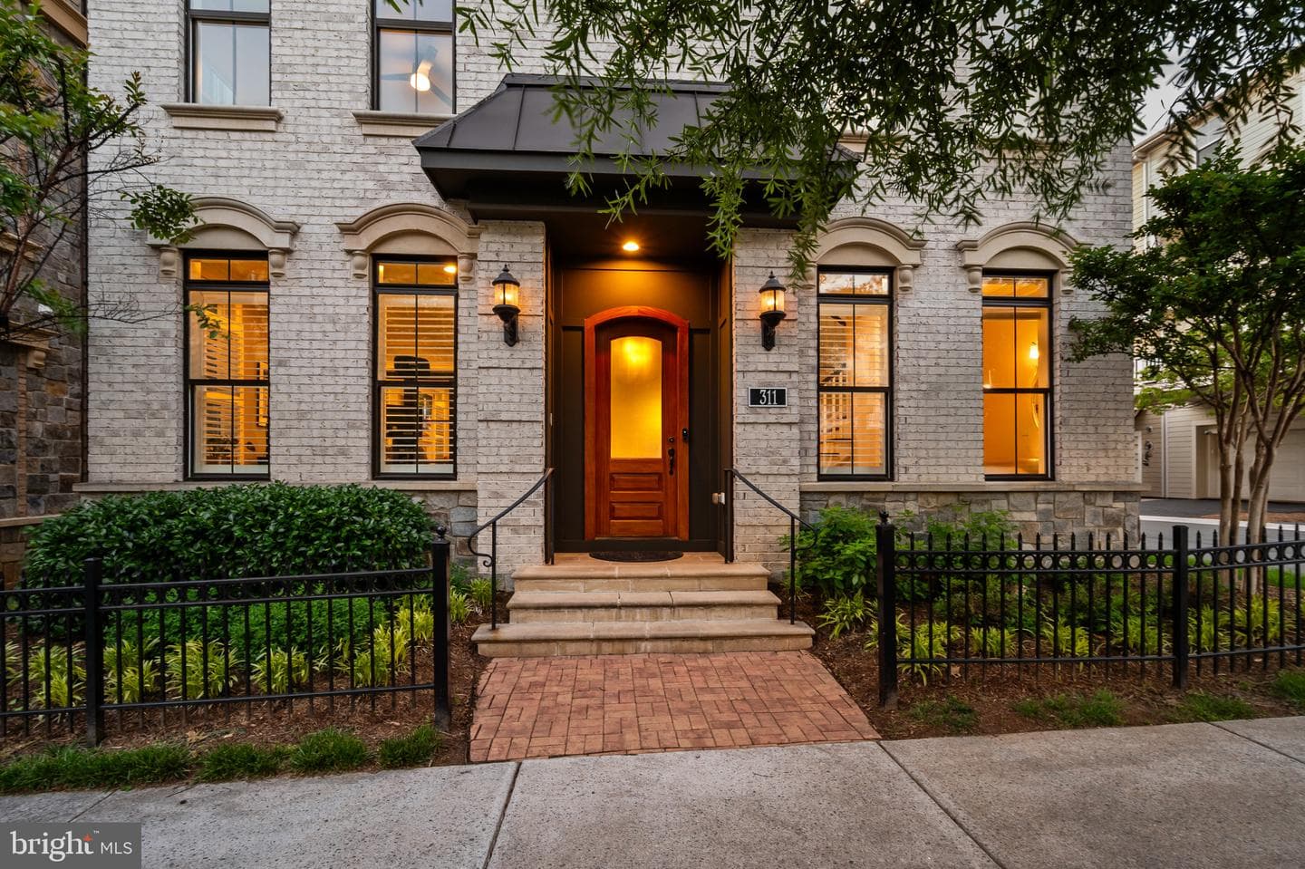 311 Strummer Lane photo 3
