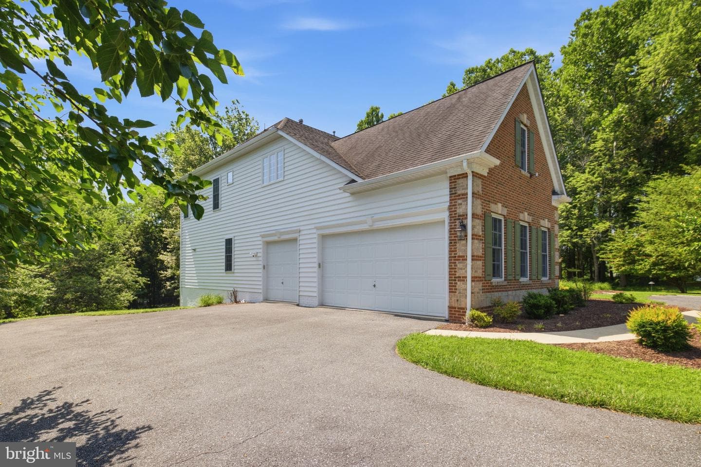 14140 Seneca Road photo 3