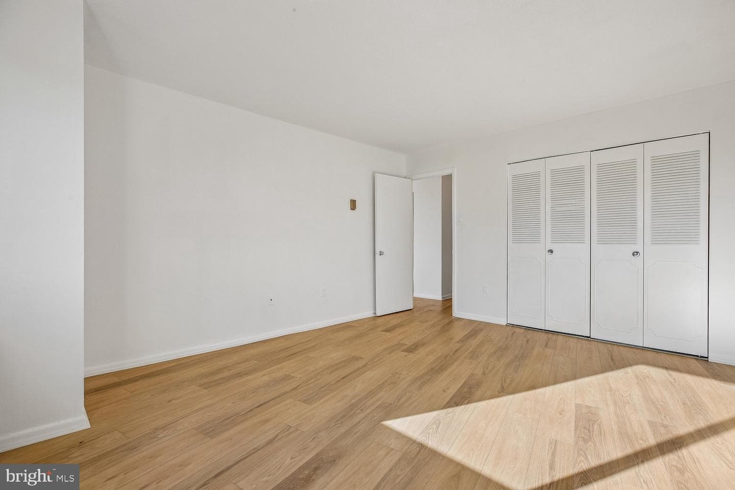 1121 University Boulevard W #1111 photo 24