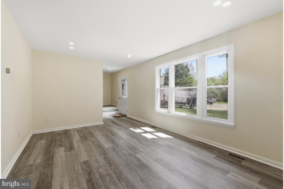 24823 Cutsail Drive photo 7