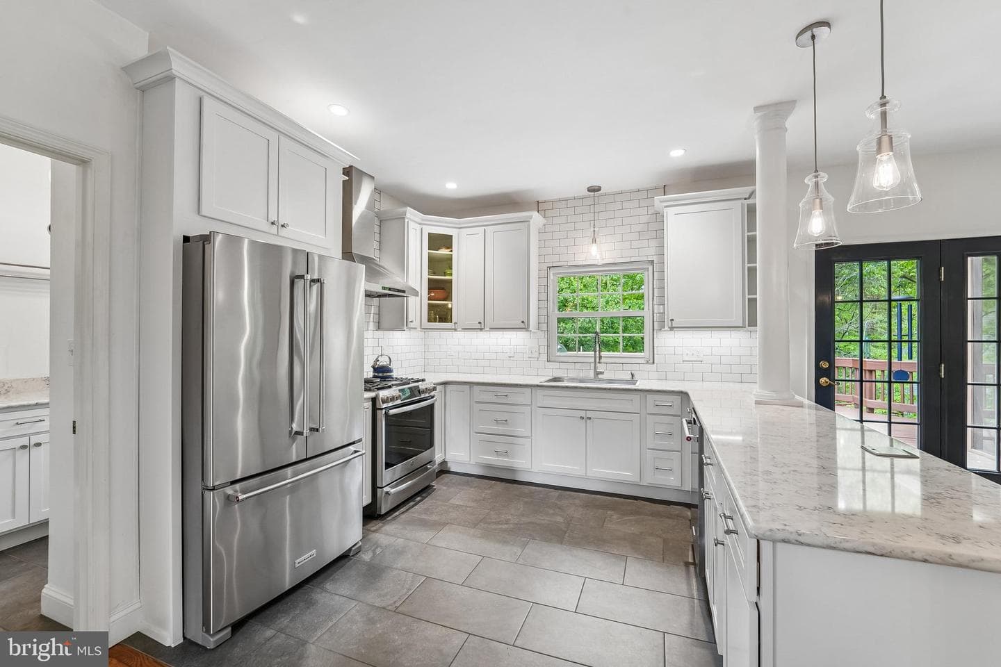 18613 Meadowland Terrace photo 15