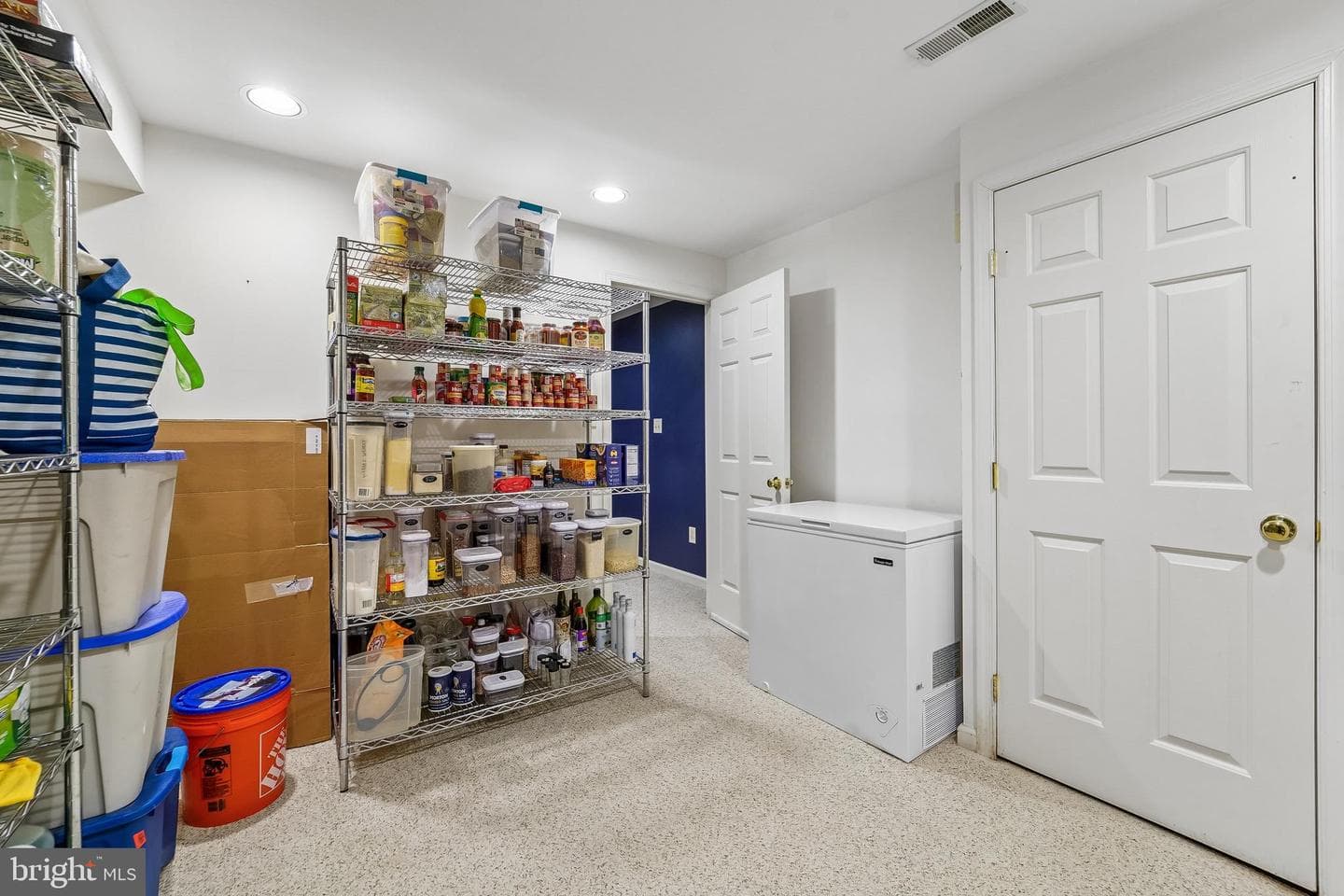 18613 Meadowland Terrace photo 45