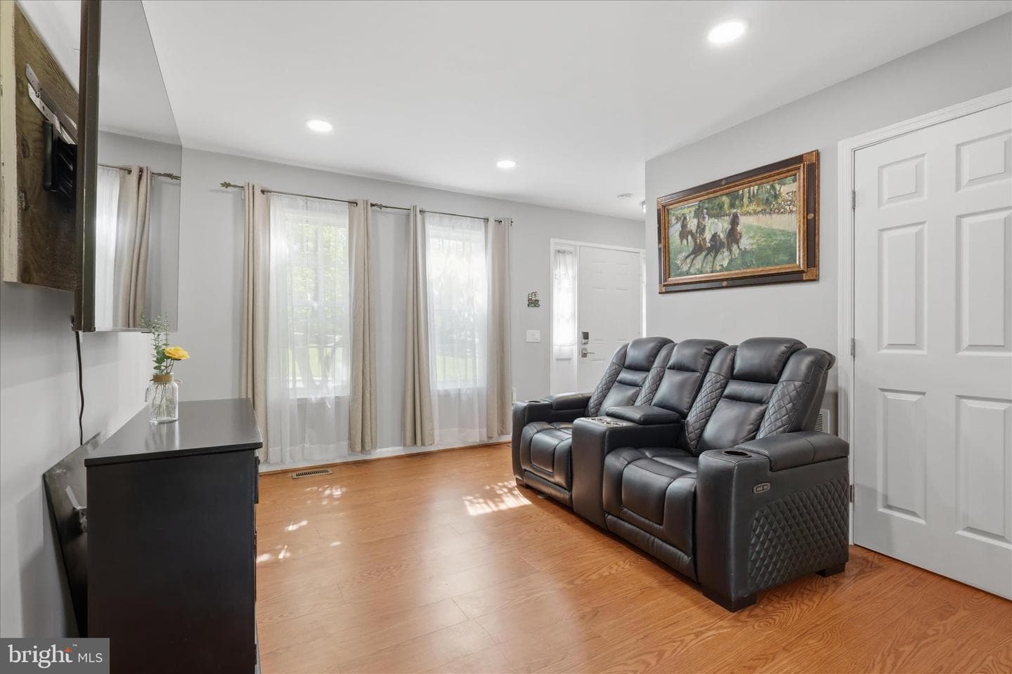 6 Cross Laurel Court photo 12