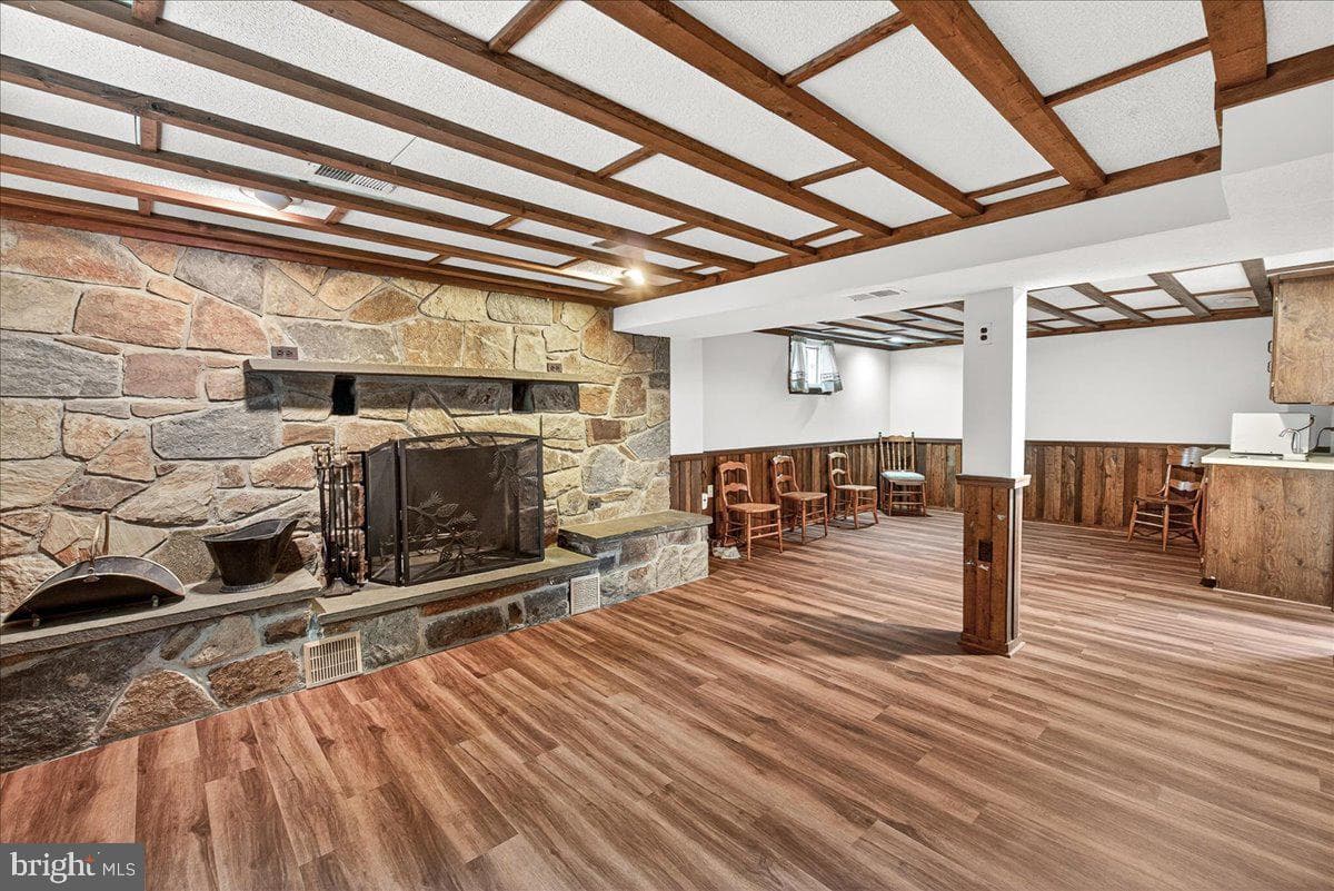 10408 Huntley Avenue photo 6