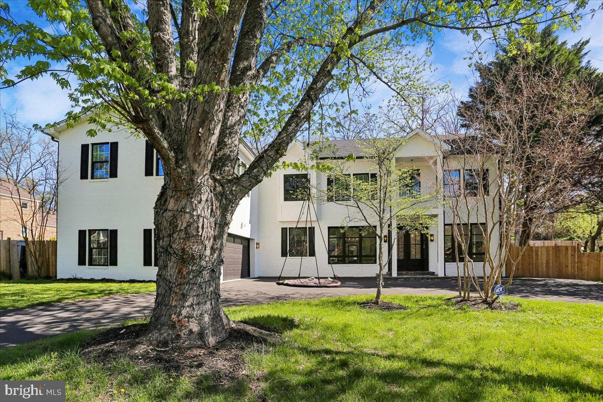 9925 Conestoga Way photo 3
