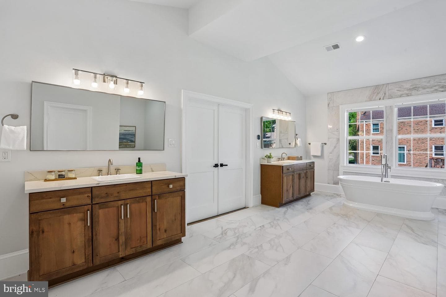 9925 Conestoga Way photo 34