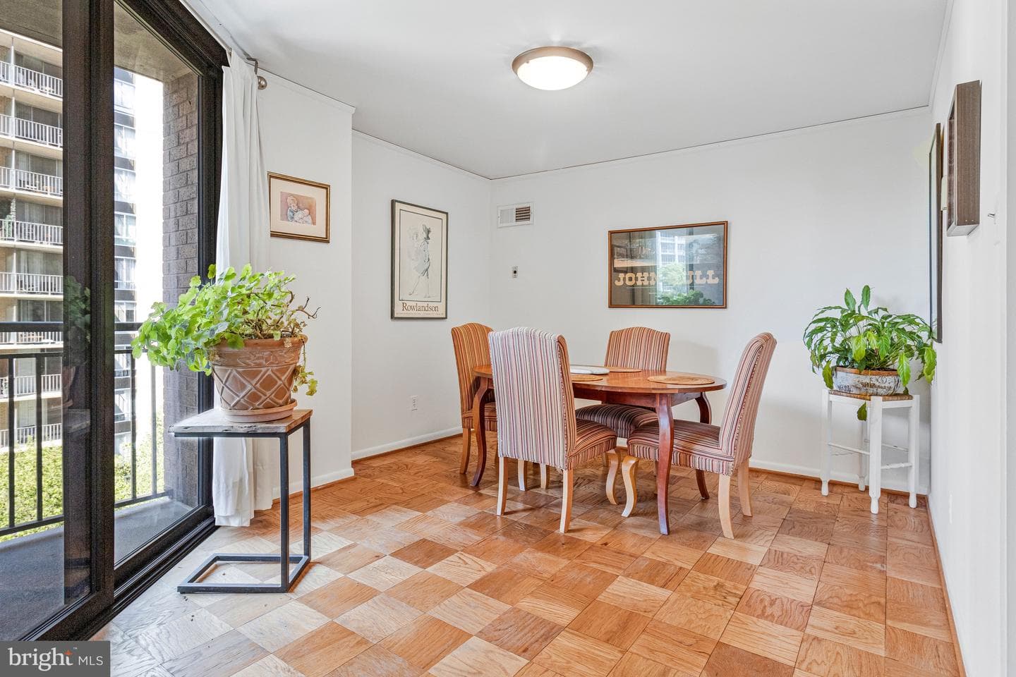 4620 N Park Ave # 709E photo 33