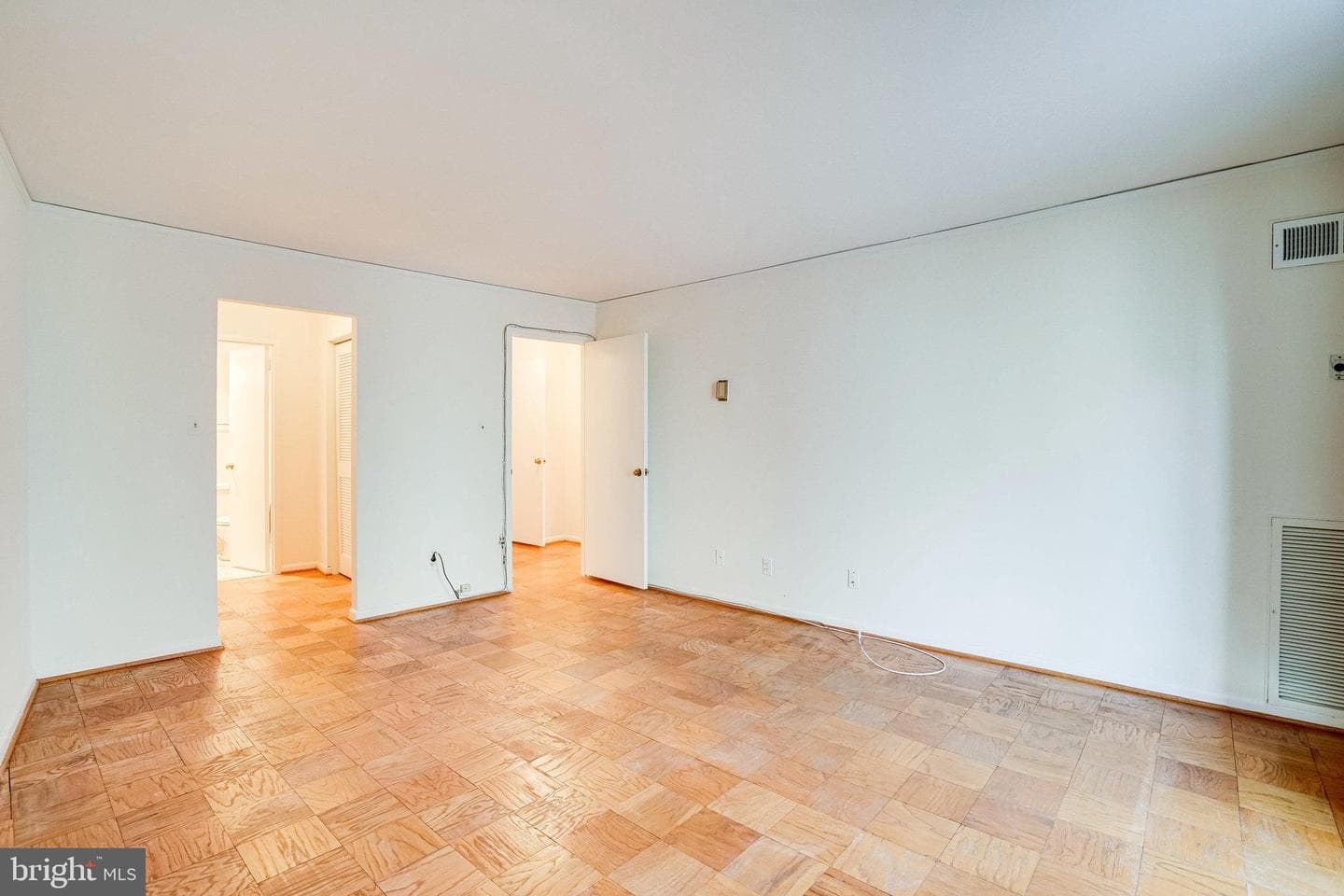 4620 N Park Ave # 709E photo 46