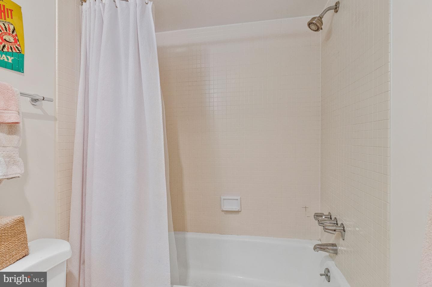 4620 N Park Ave # 709E photo 59