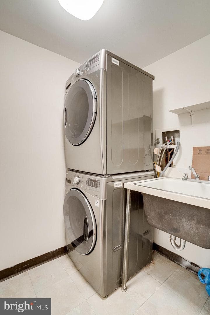 4620 N Park Ave # 709E photo 62