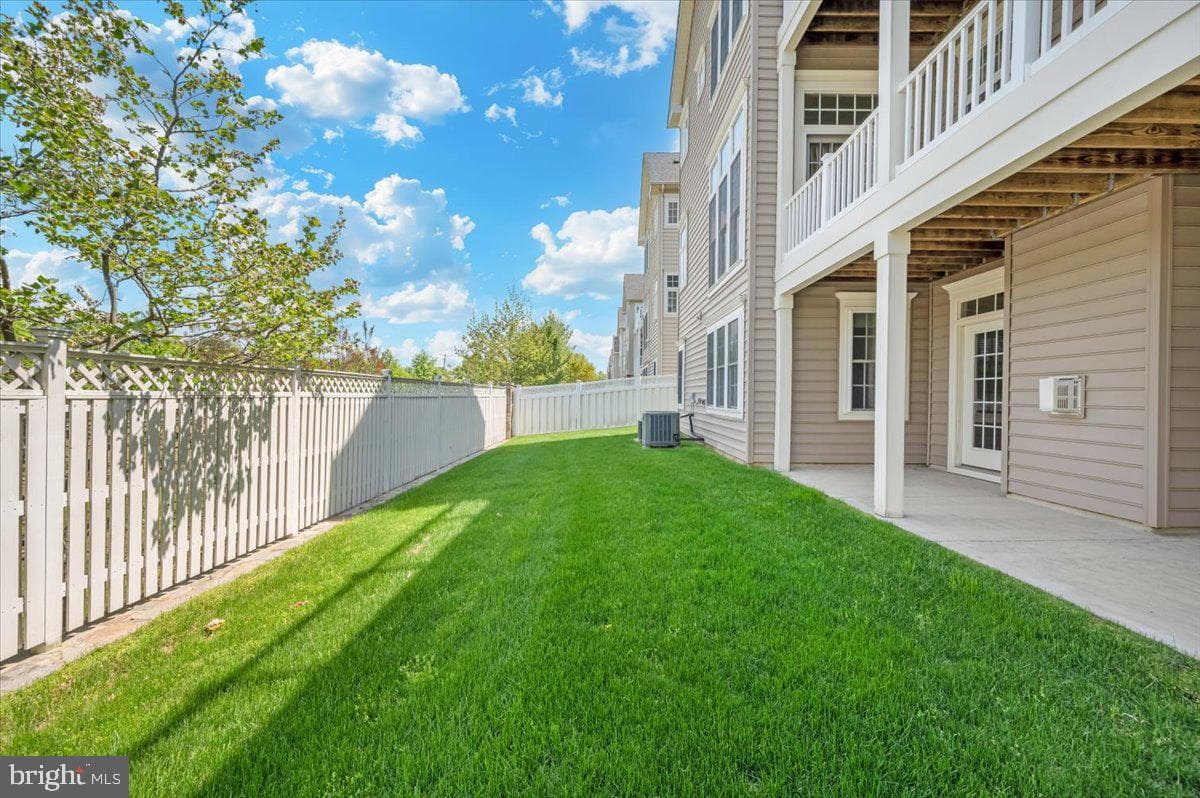 11117 Potomac Oaks Drive photo 82