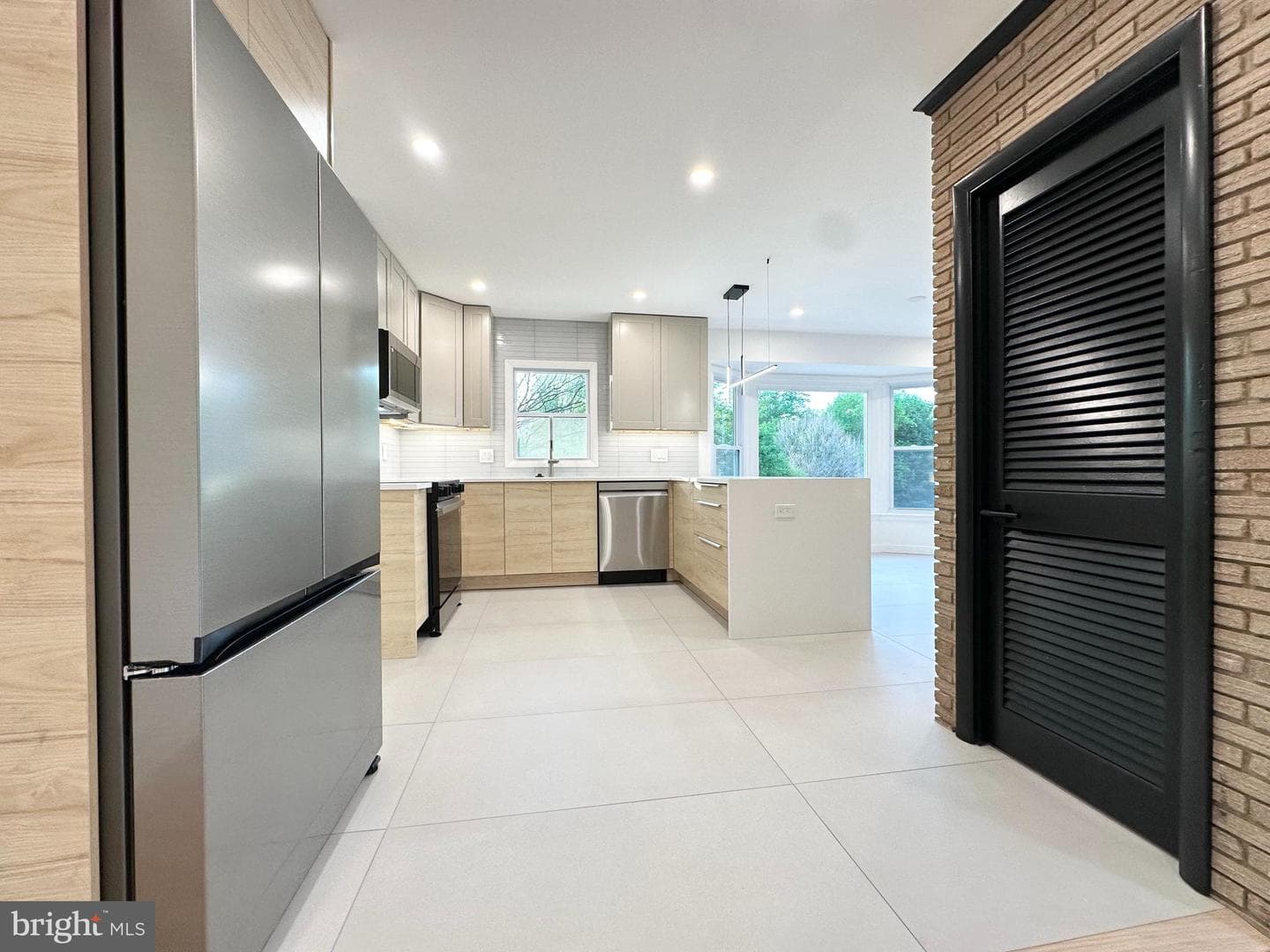 17821 Pond Road photo 19