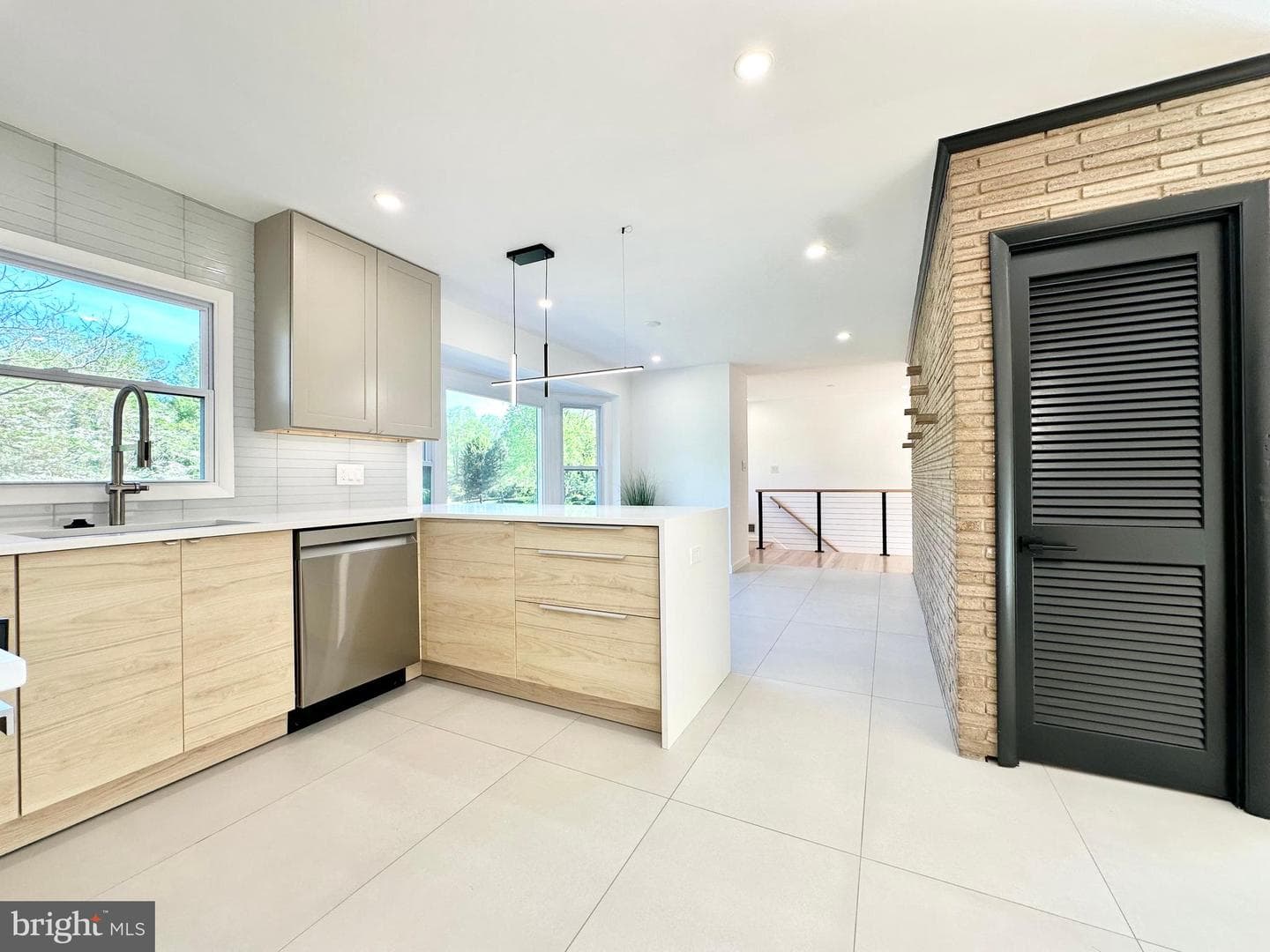 17821 Pond Road photo 58
