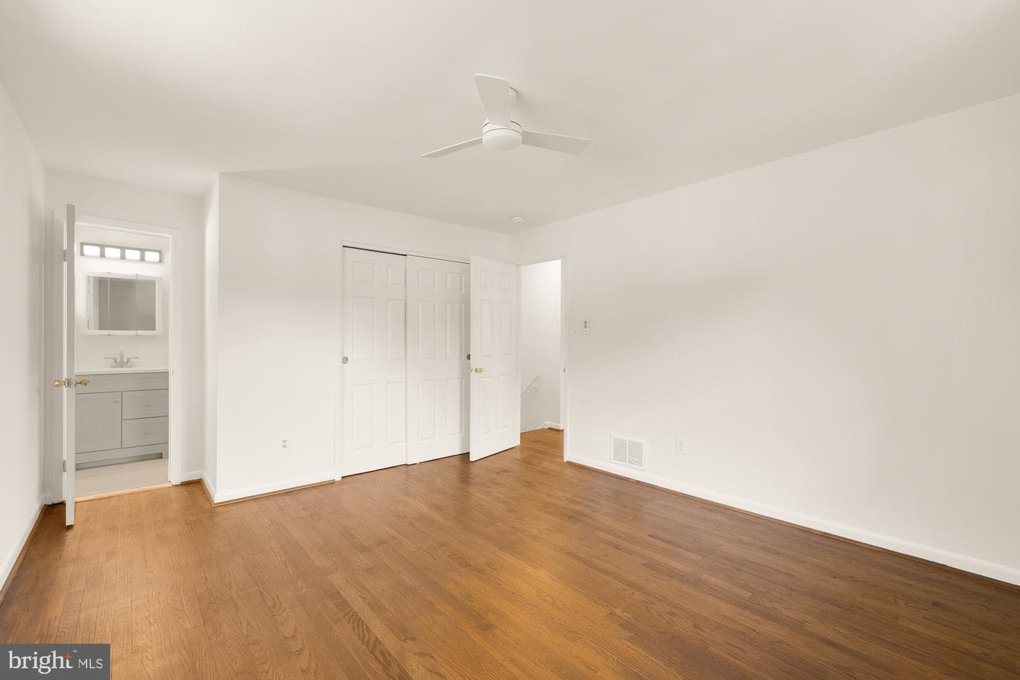 9512 Flower Avenue photo 15