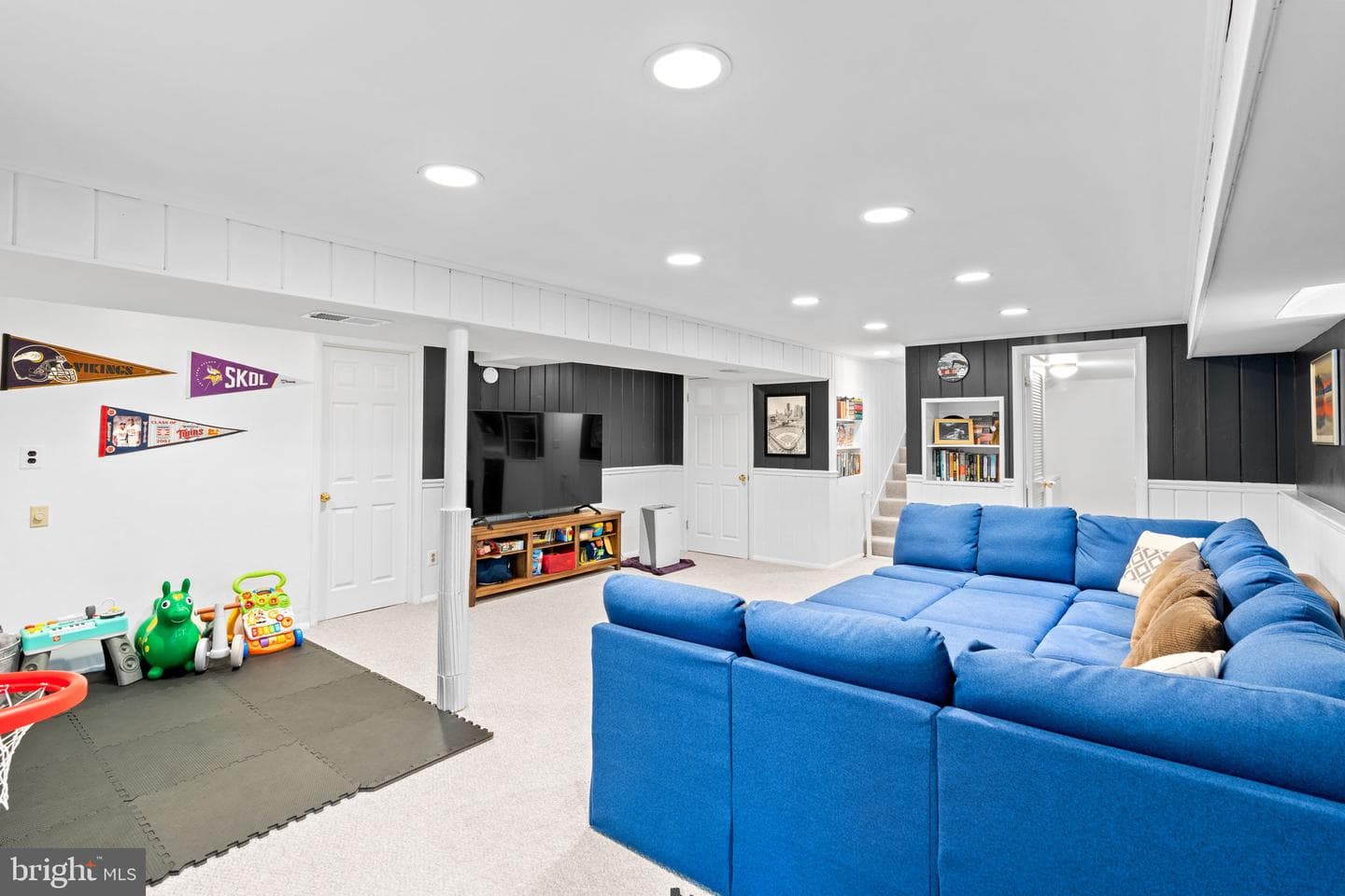 10310 Brunswick Avenue photo 29