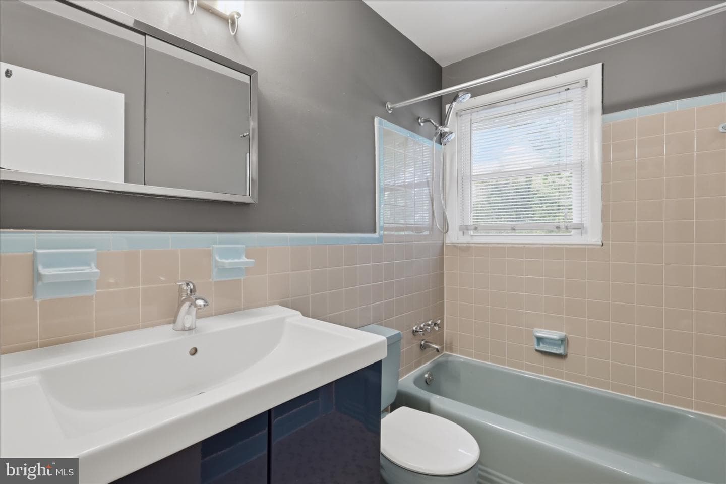 8104 Hawthorne Court photo 17