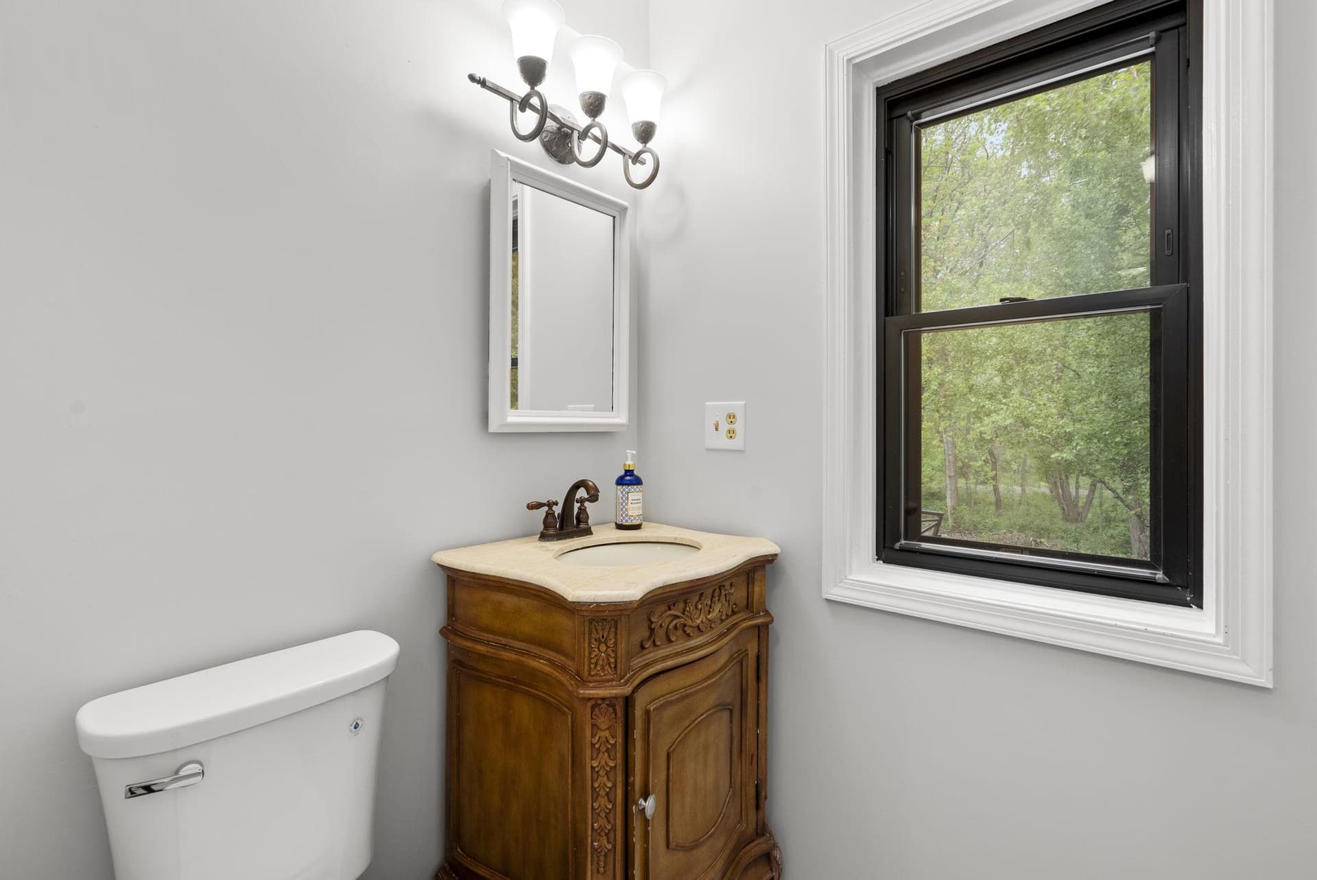 12410 Piedmont Road photo 45