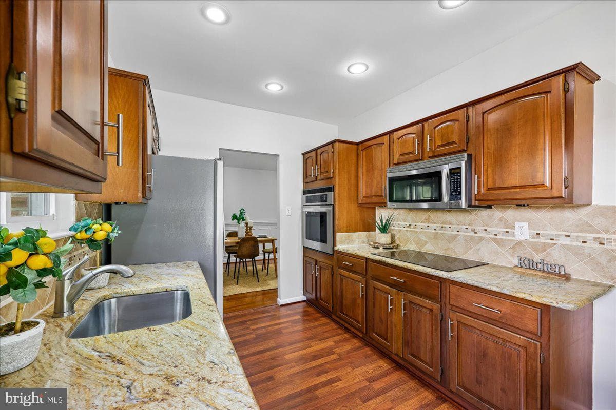 11807 Stonington Place photo 44