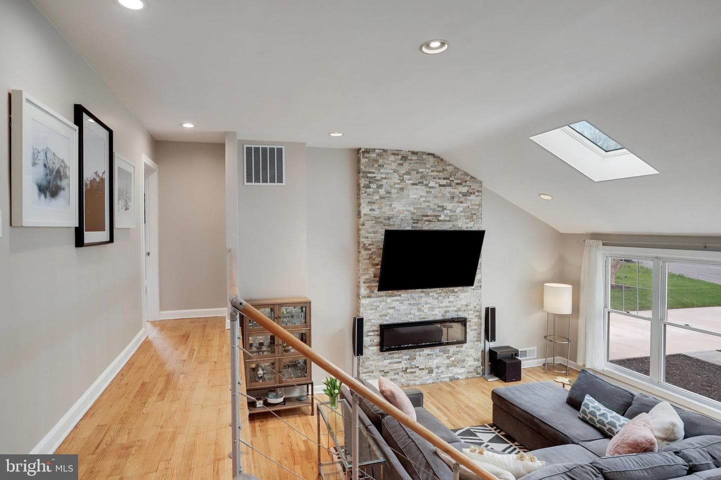 4522 Traymore Street photo 23