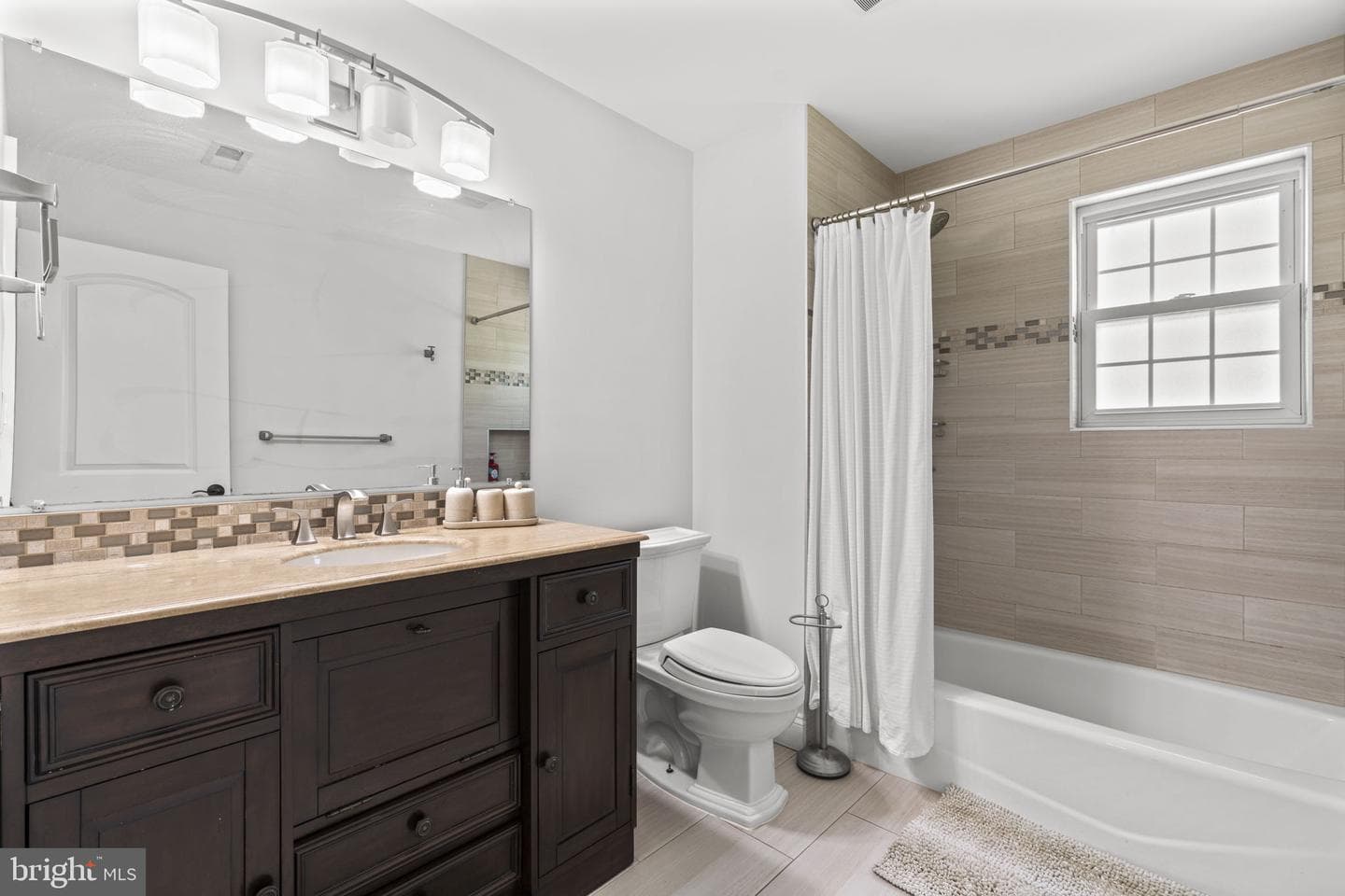 18611 Brooke Road photo 39
