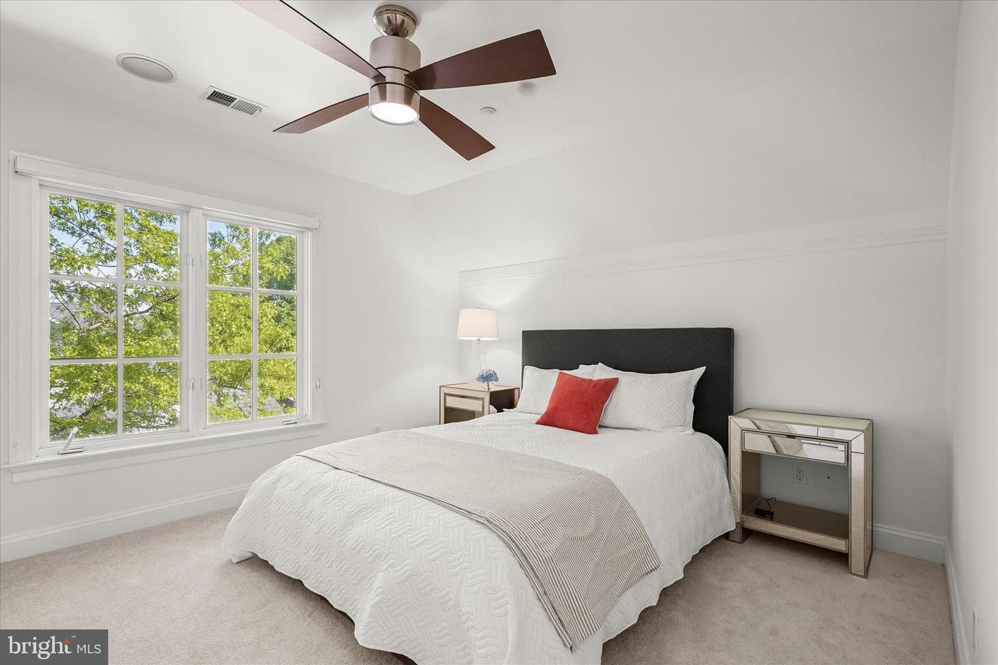4423 Walsh Street photo 51