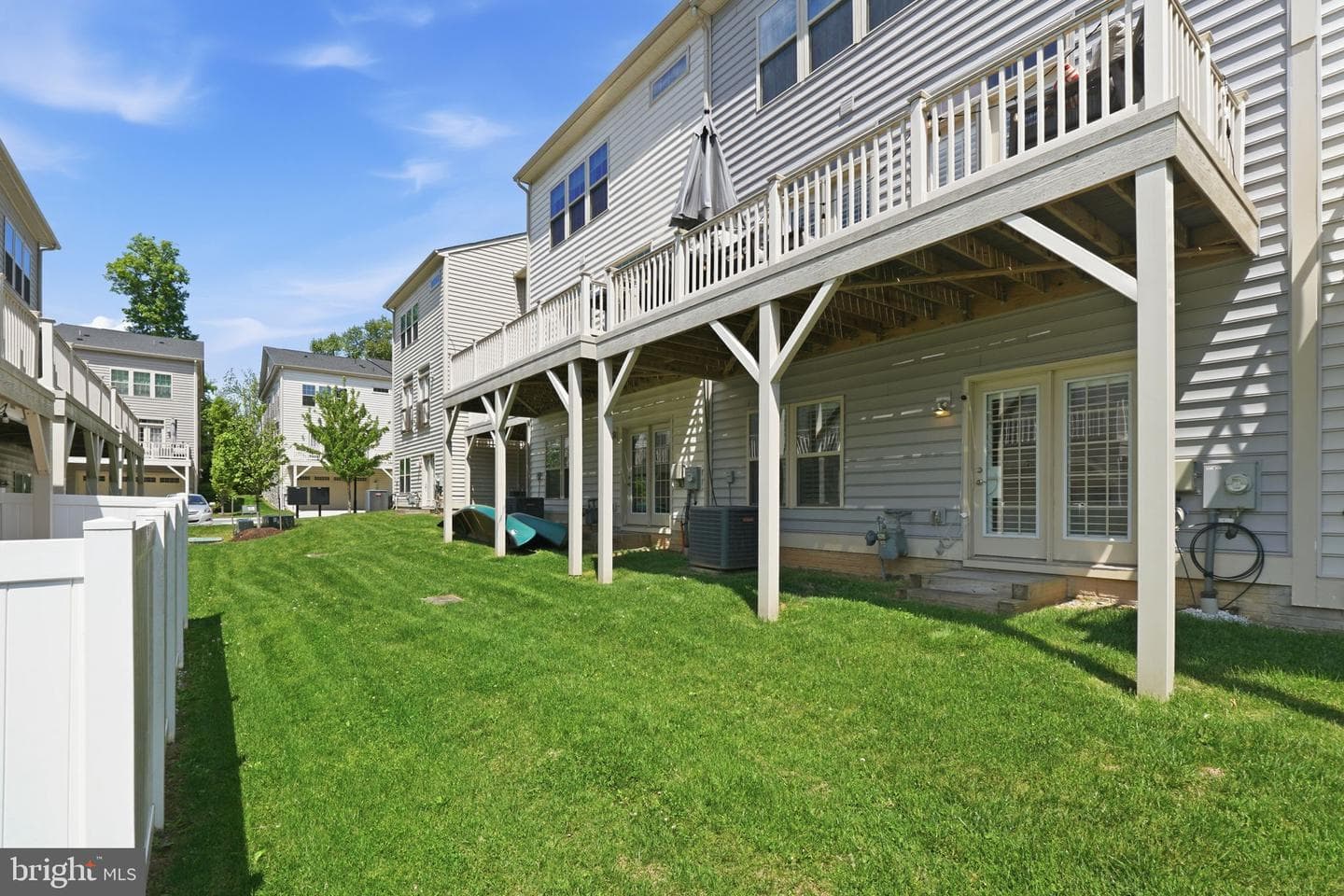 17812 Thomas Village Lane photo 35