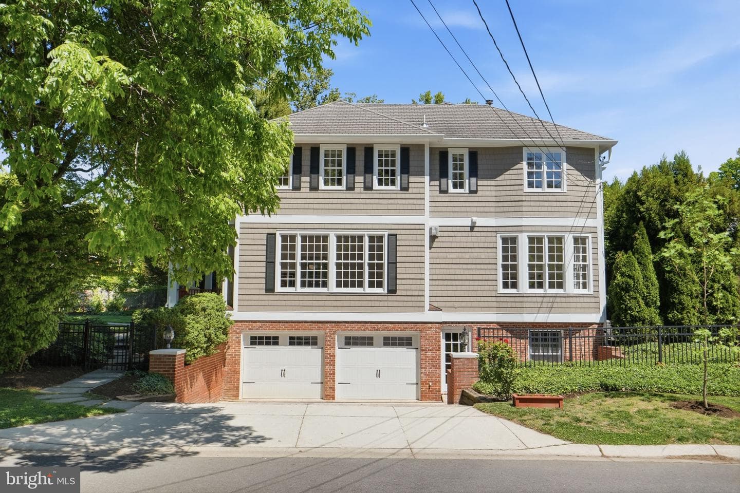 7901 Sleaford Place photo 4